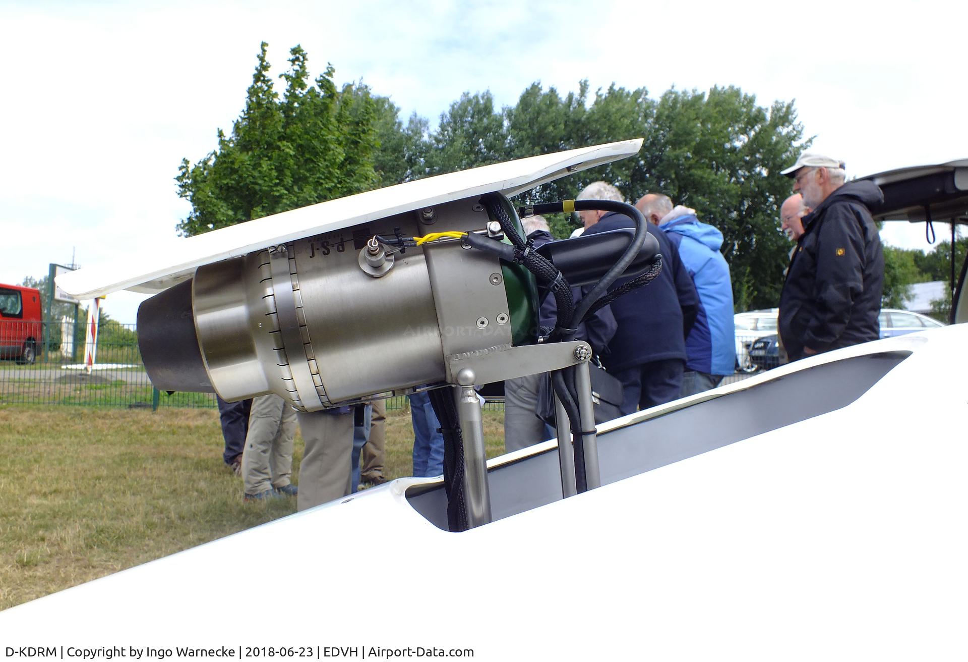 D-KDRM, 1998 Schleicher ASW-27 C/N 27069, Schleicher ASW-27 with retractable auxiliary turbojet at the 2018 OUV-Meeting at Hodenhagen airfield