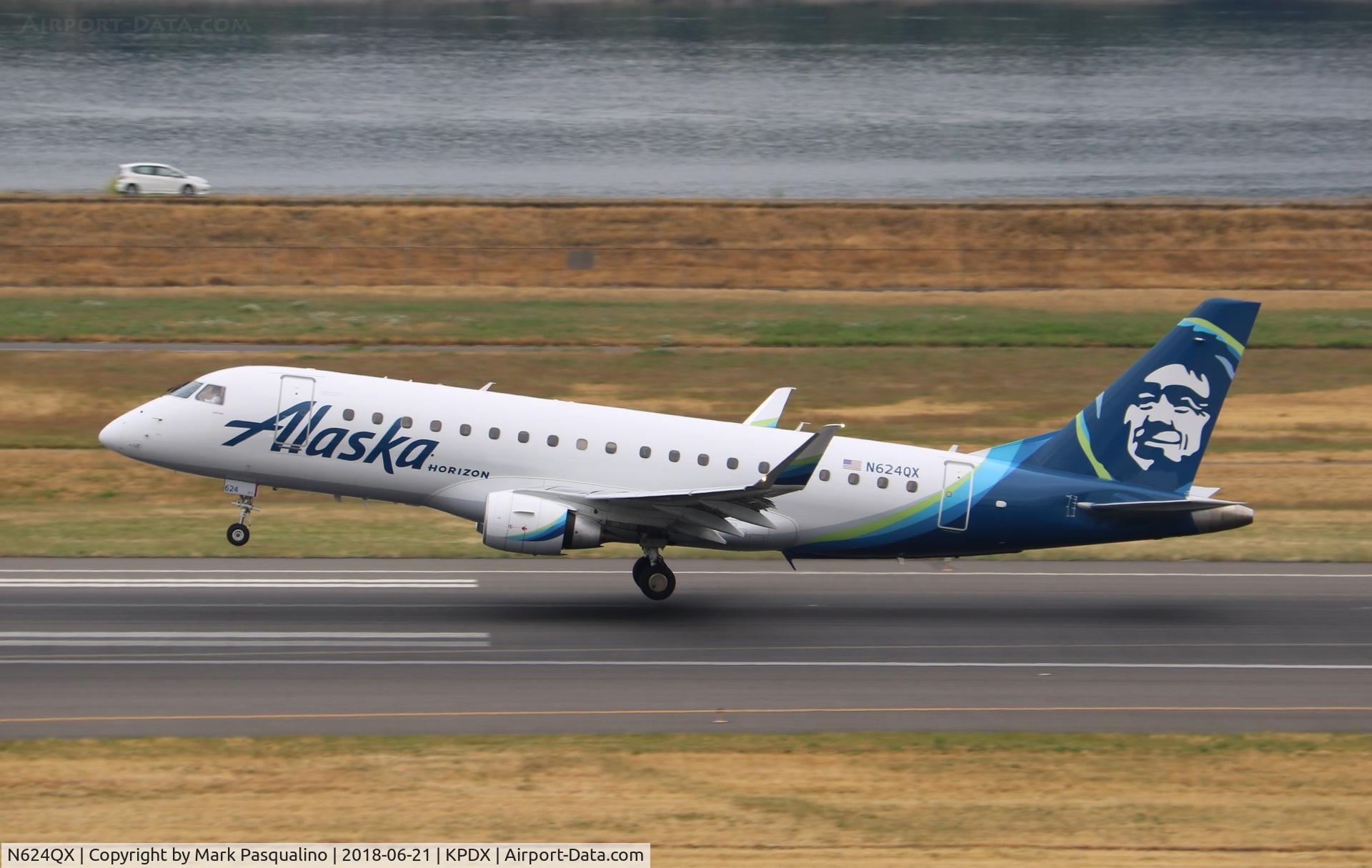 N624QX, 2017 Embraer 175LR (ERJ-170-200LR) C/N 17000657, ERJ 170-200 LR