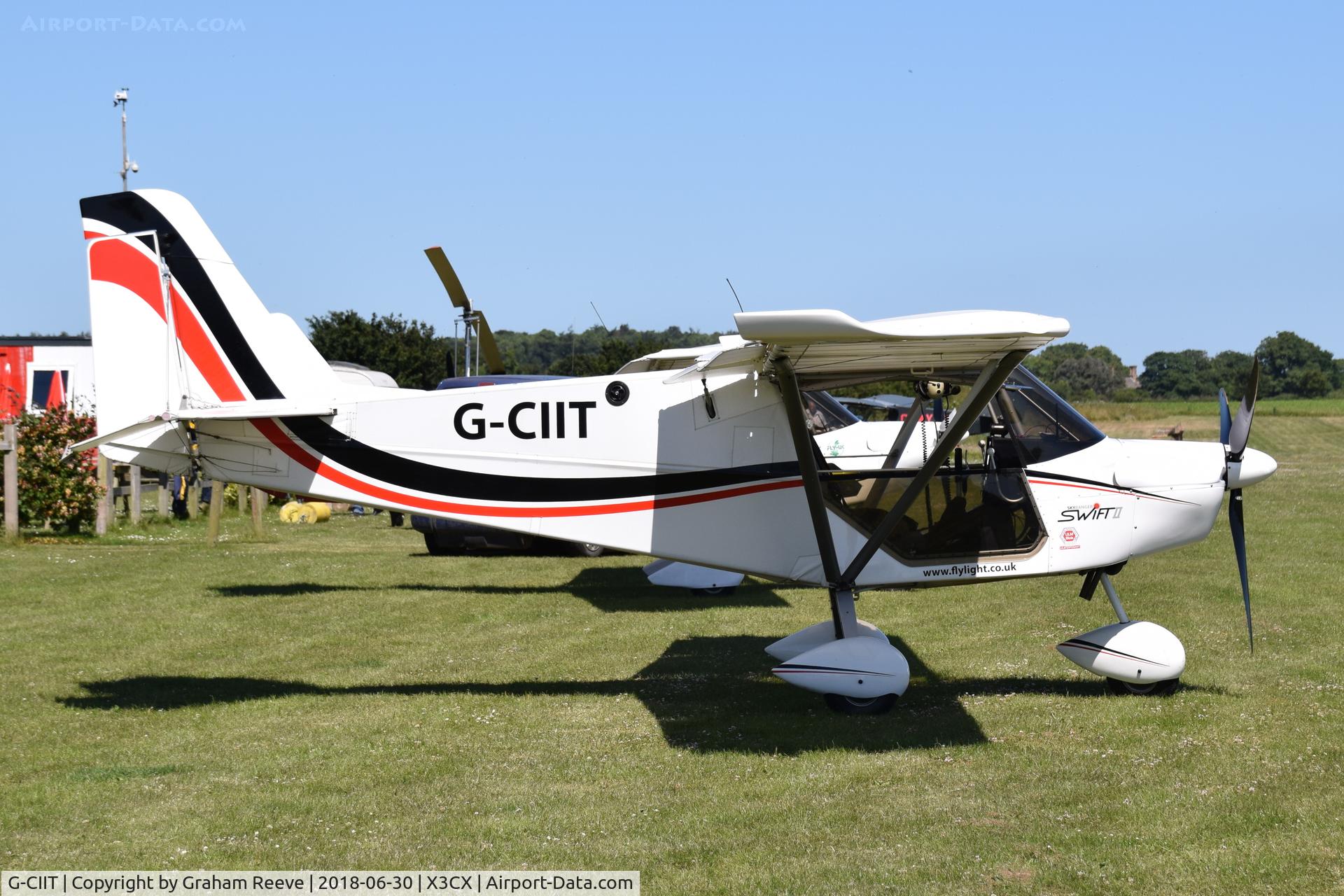 G-CIIT, 2014 Best Off SkyRanger Swift 912(1) C/N BMAA/HB/644, Parked at Northrepps.