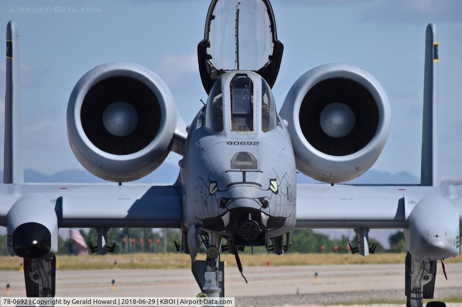 78-0692, 1978 Fairchild Republic A-10C Thunderbolt II C/N A10-0312, Taxiing off de arm pad.  163rd Fighter Sq. “Blacksnakes”, 122nd Fighter Wing , Fort Wayne, IN ANG.