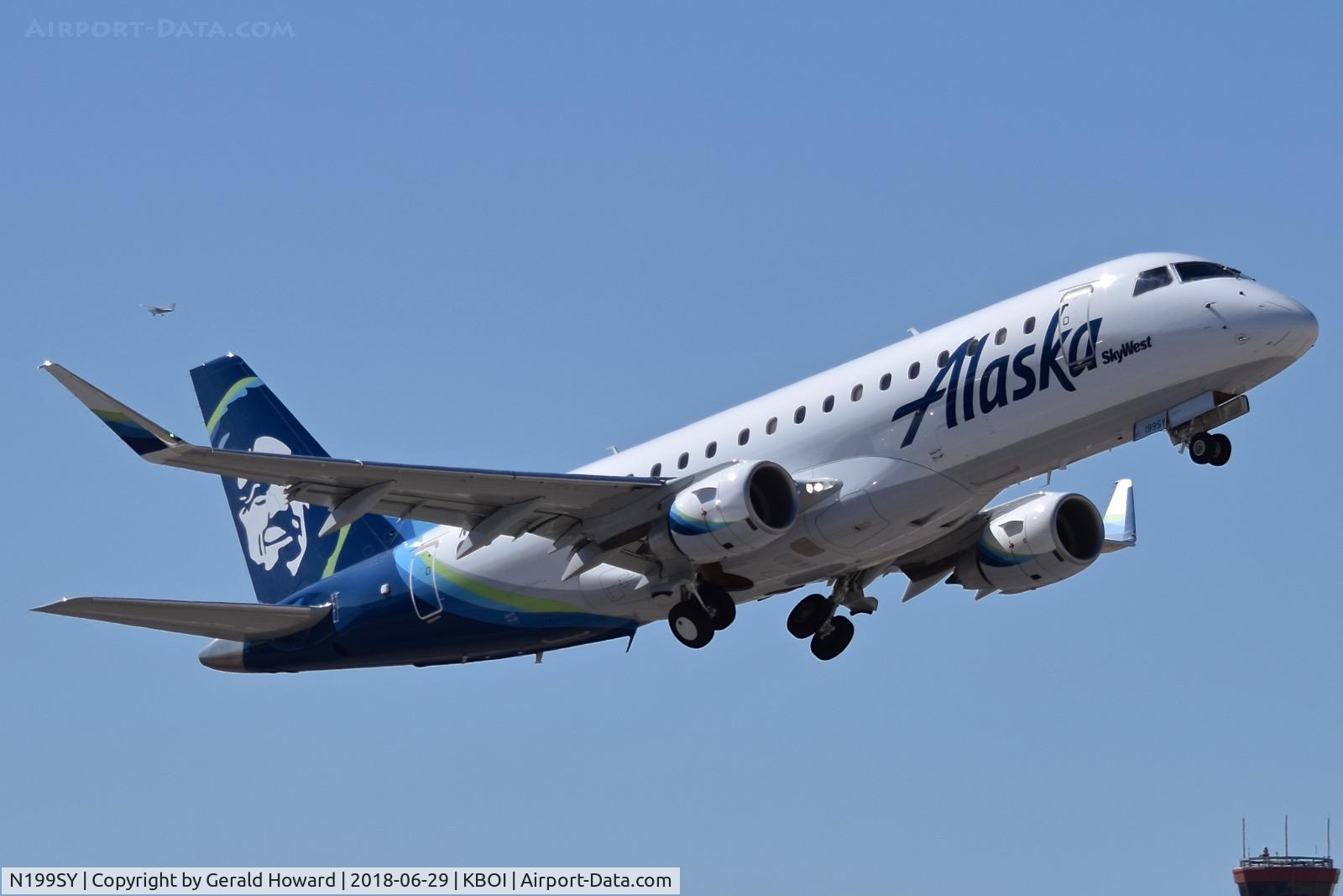 N199SY, 2018 Embraer 175LR (ERJ-170-200LR) C/N 17000730, Climb out from RWY 28R.