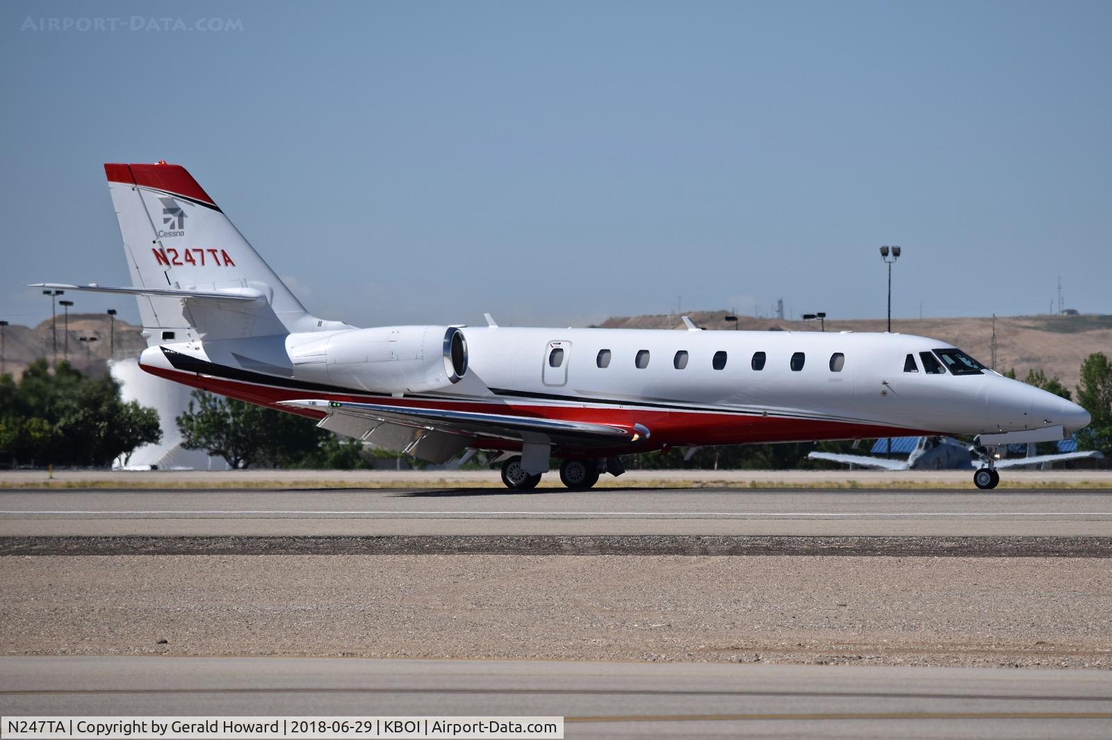 N247TA, 2007 Cessna 680 Citation Sovereign C/N 680-0131, Landing roll out on RWY 28R.