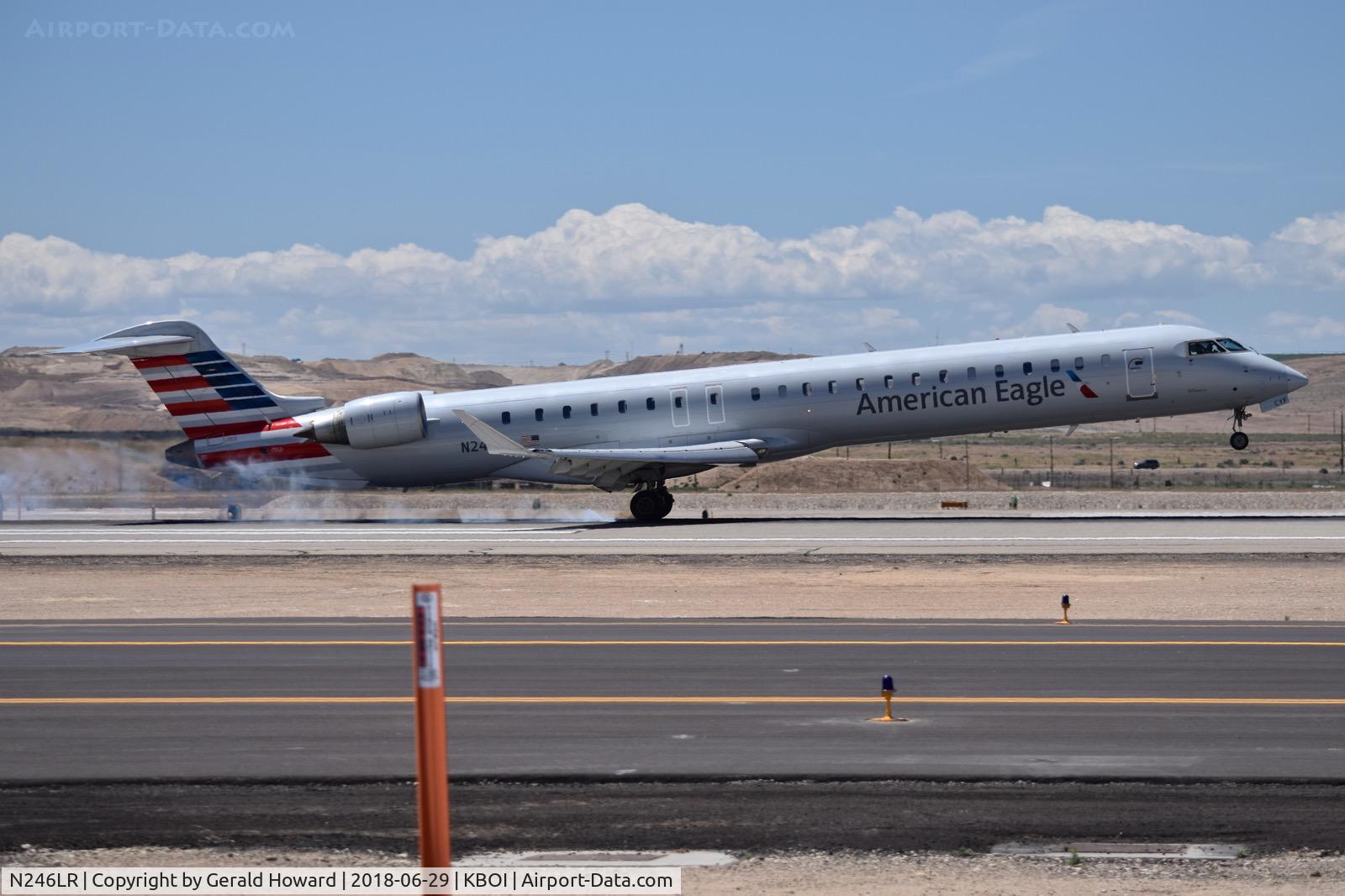 N246LR, 2009 Bombardier CRJ-900LR (CL-600-2D24) C/N 15239, Touch down on RWY 28R.