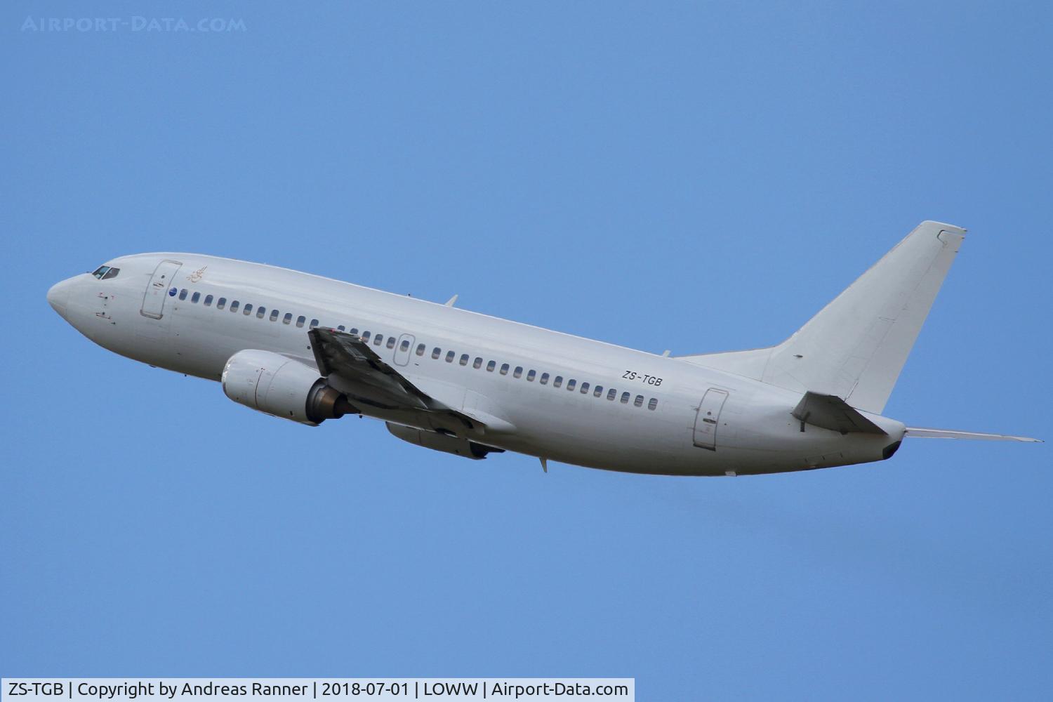 ZS-TGB, 1998 Boeing 737-36Q C/N 29327, ZS-TGB Boeing 737