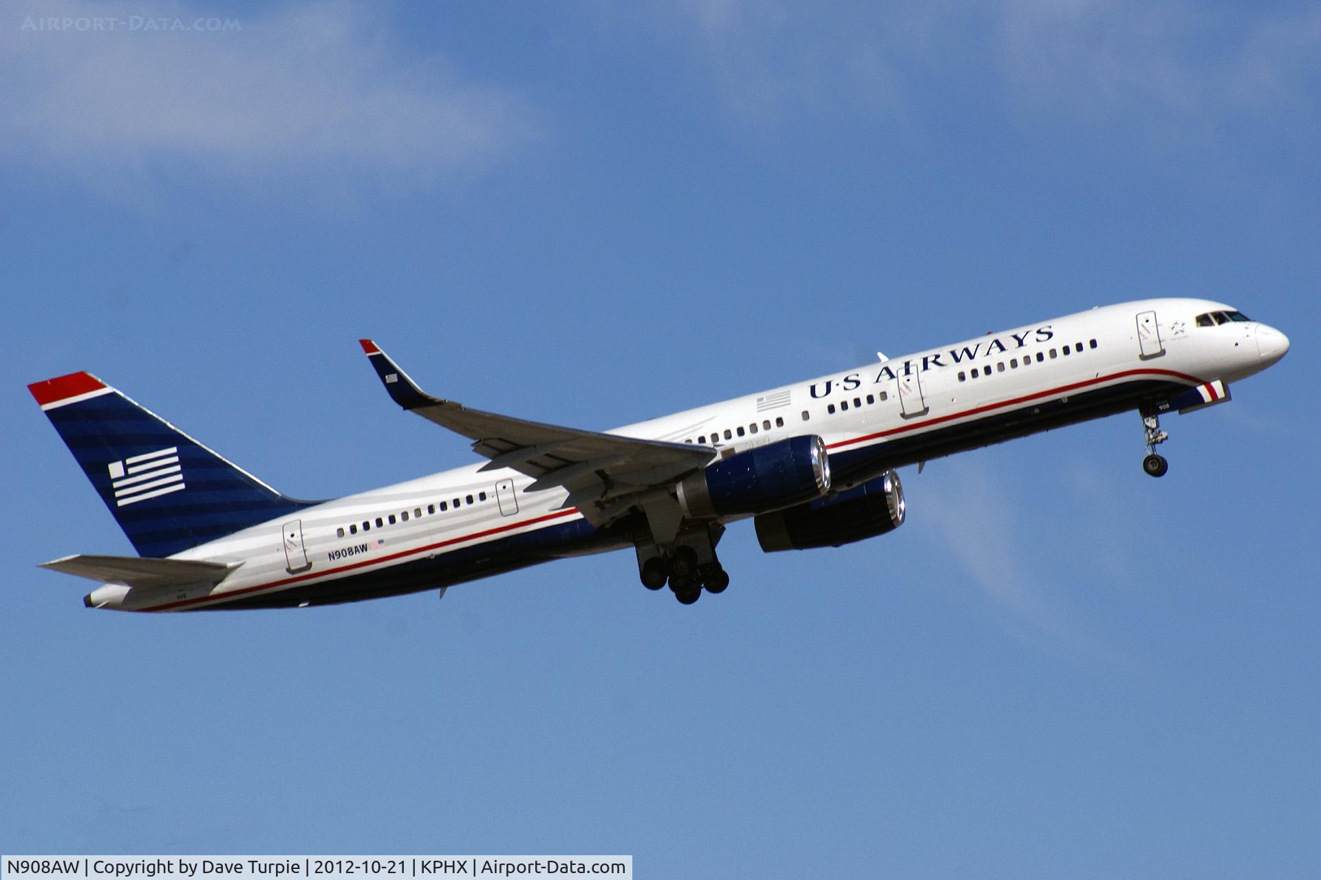 N908AW, 1989 Boeing 757-2G7 C/N 24233, No comment.