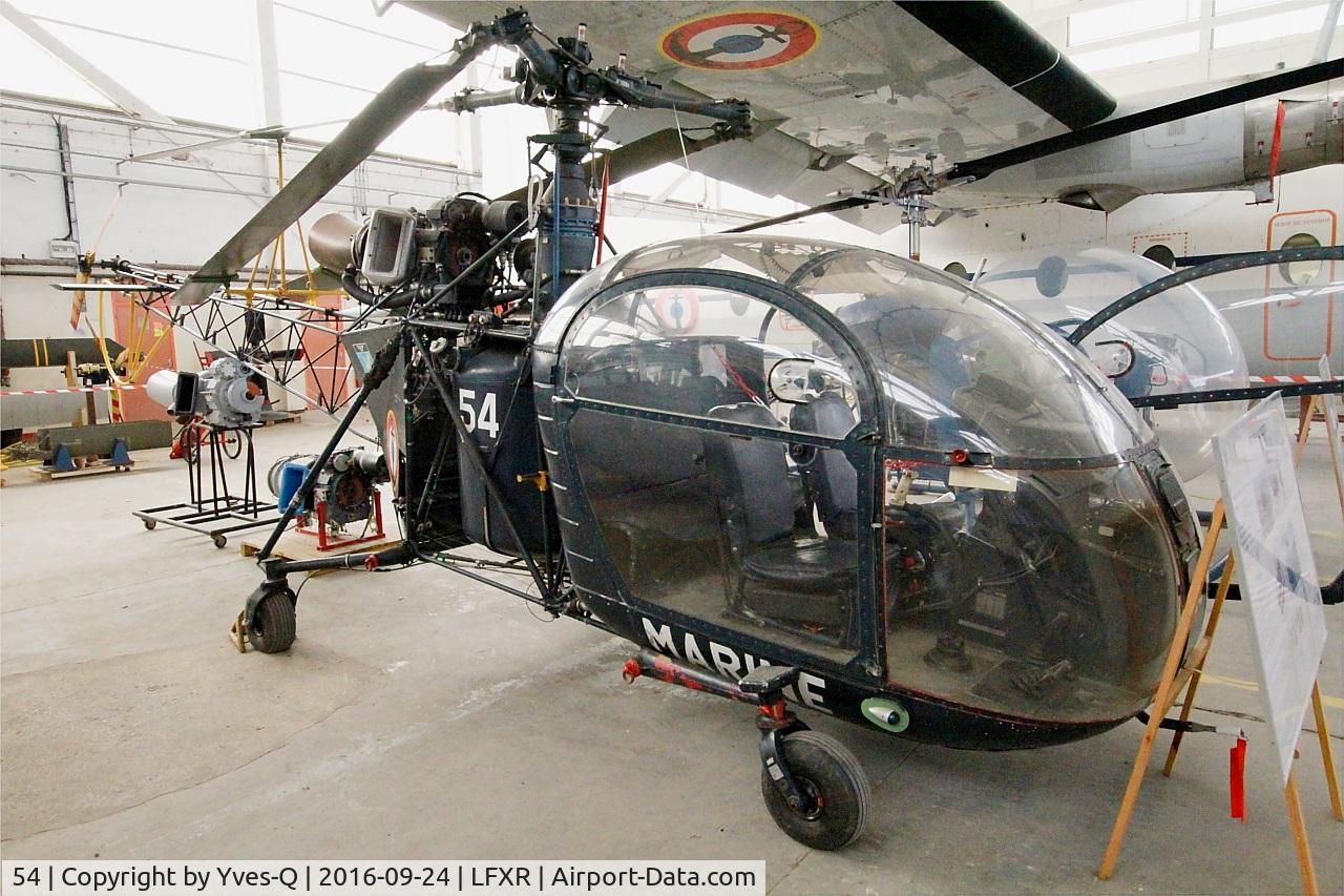 54, Sud SE-3130 Alouette II C/N 1054, Sud SE-3130 Alouette II, Rochefort-Soubise airport (LFXR)