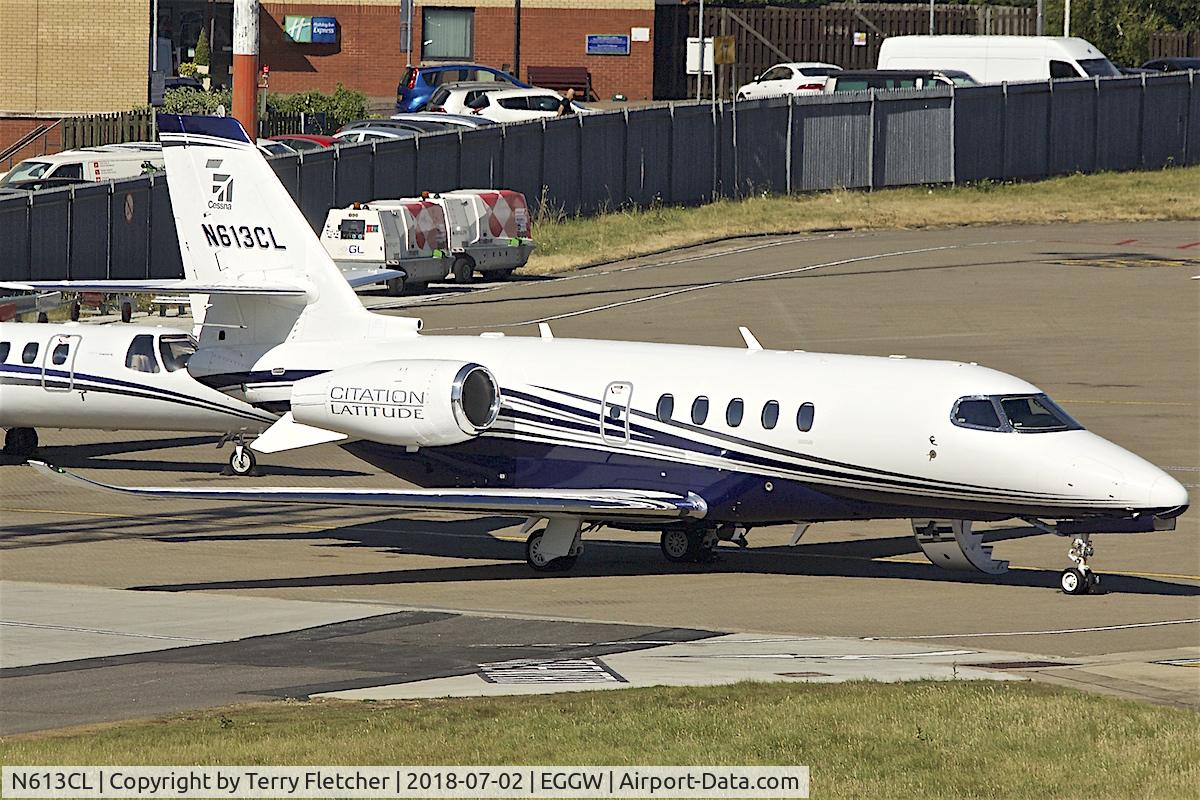 N613CL, 2016 Cessna 680A Citation Latitude C/N 680A-0013, At London Luton