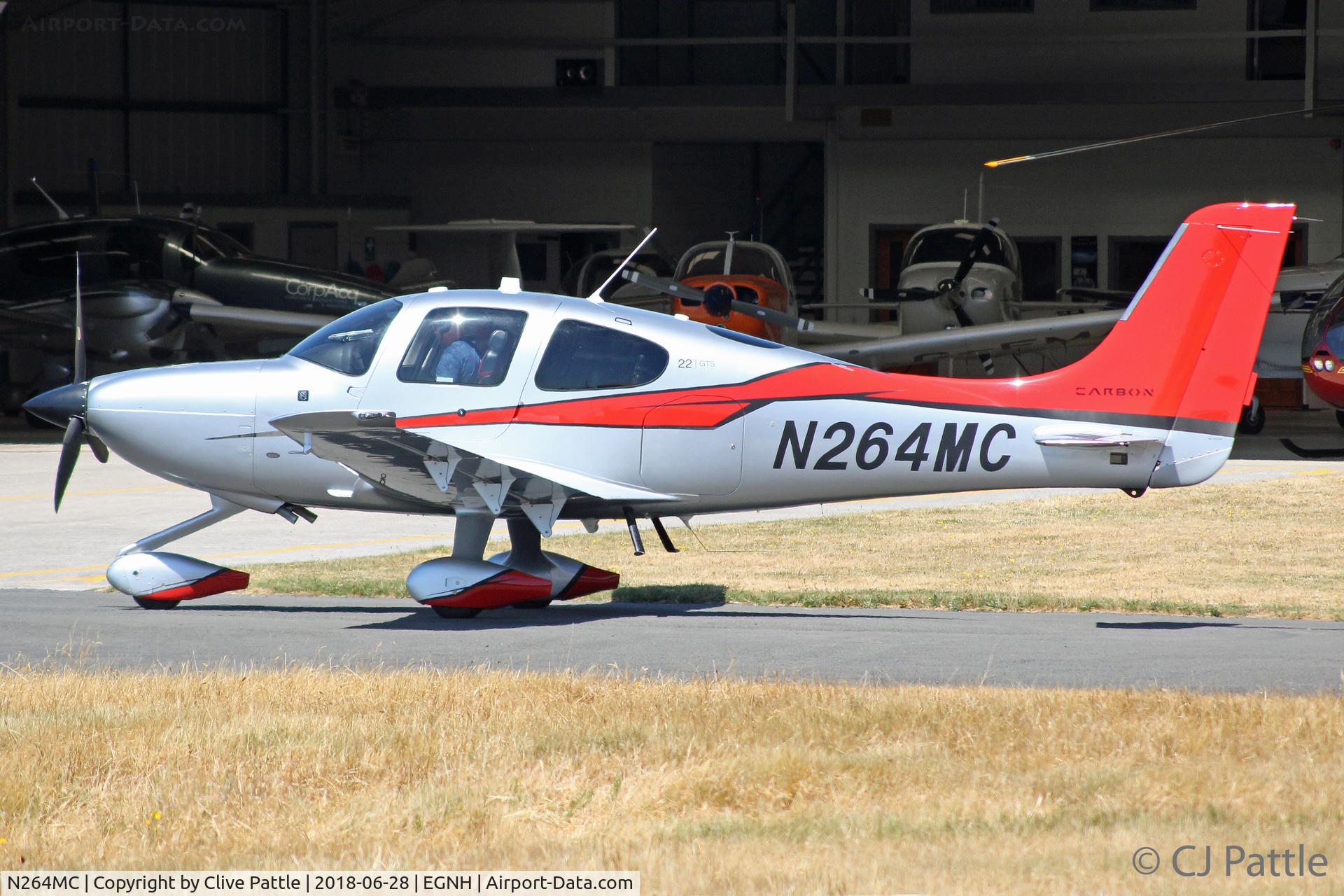 N264MC, 2015 Cirrus SR22  GTS Carbon C/N 4179, Parked at Blackpool