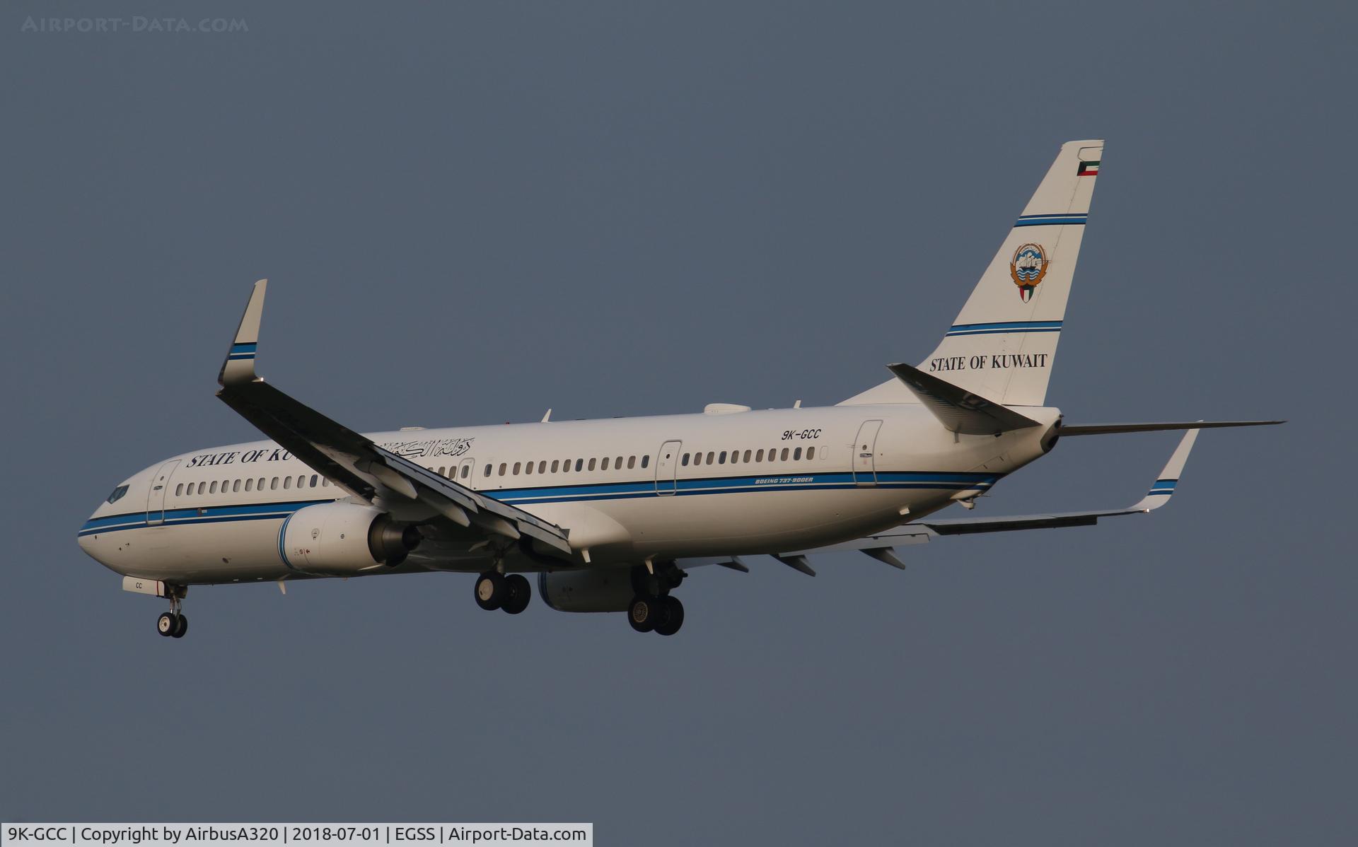 9K-GCC, 2009 Boeing 737-9BQER C/N 37632, Arriving stansted