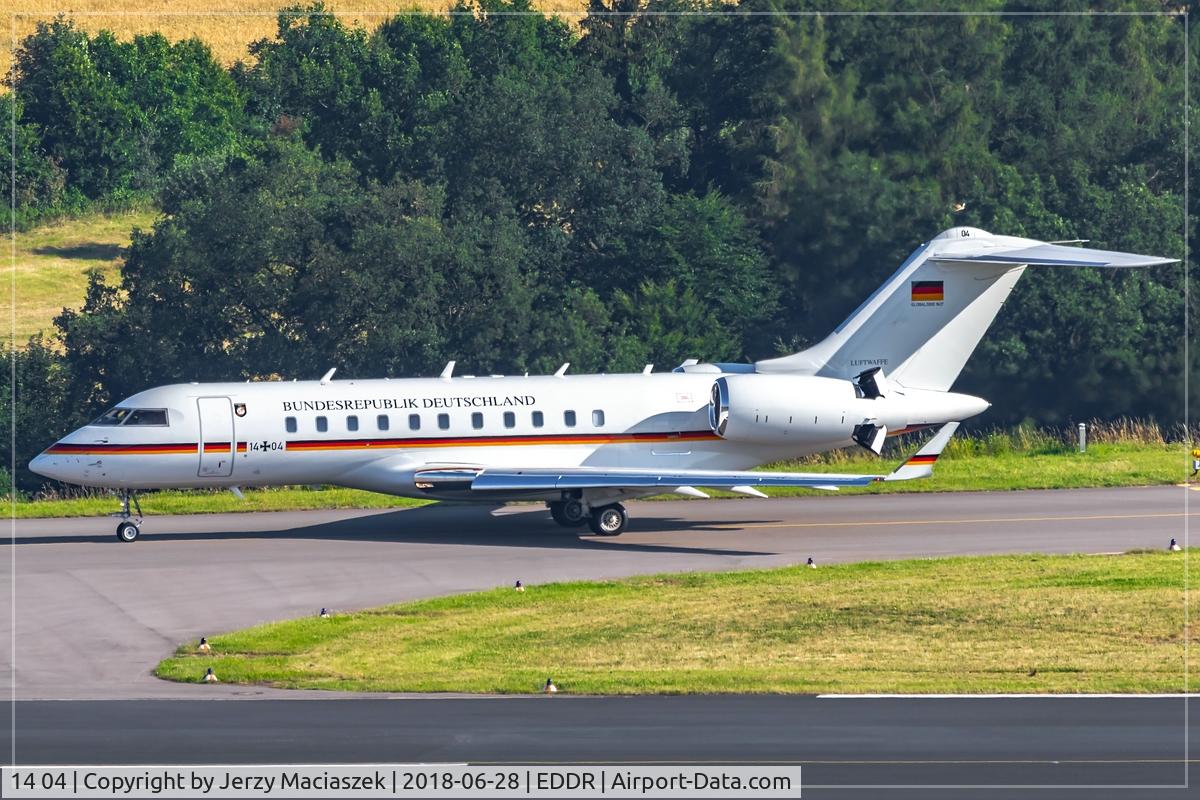 14 04, 2011 Bombardier BD-700-1A11 Global 5000 C/N 9417, Bombardier BD-700-1A11 Global Express