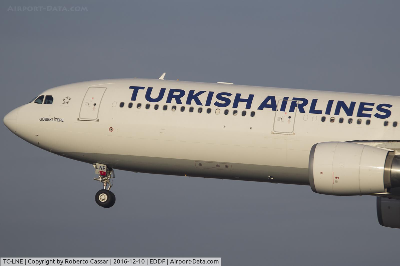 TC-LNE, Airbus A330-300 C/N 1706, Frankfurt