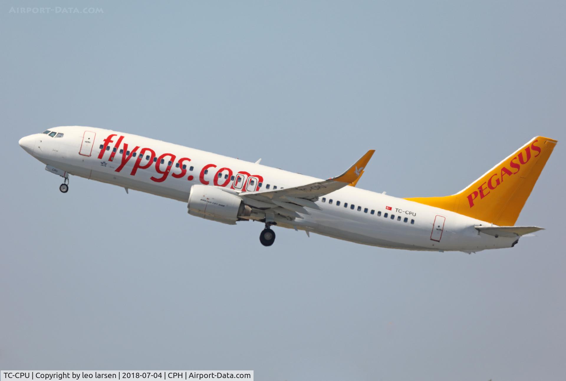 TC-CPU, 2007 Boeing 737-86N C/N 35216, Copenhagen 4.7.2018 T/O R-22R
