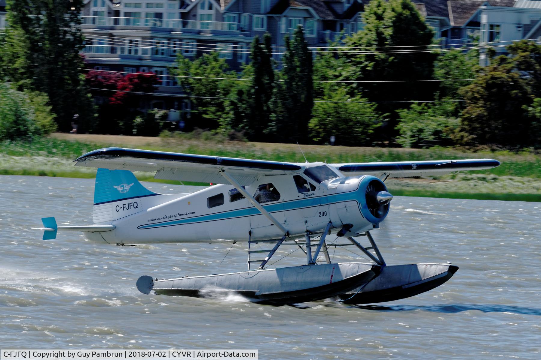 C-FJFQ, 1956 De Havilland Canada DHC-2 Beaver Mk.1 C/N 963, Landing