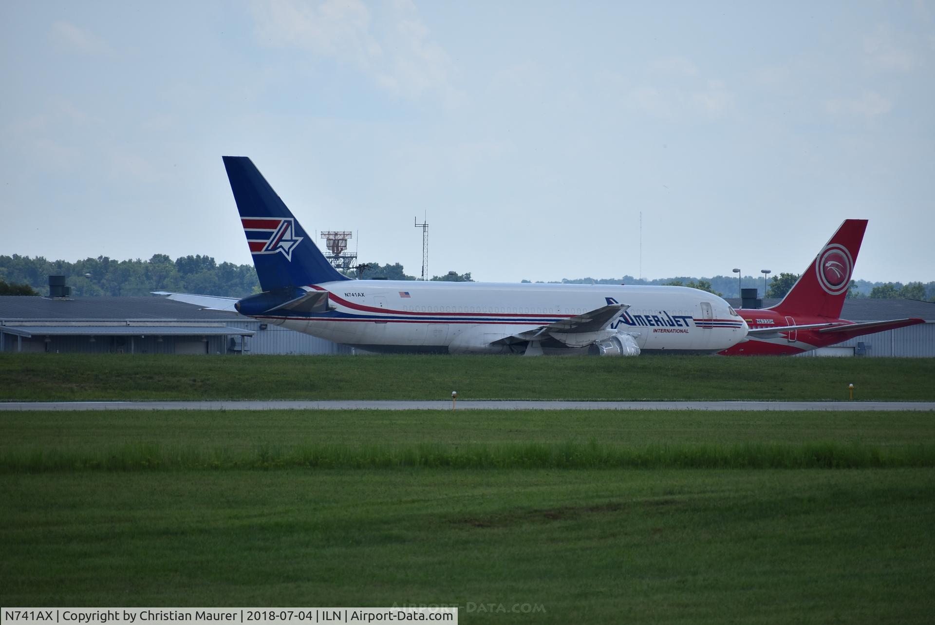 N741AX, 1982 Boeing 767-232 C/N 22215, Boeing 767-200 in storage