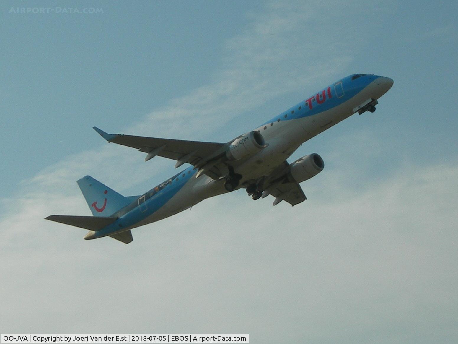 OO-JVA, 2015 Embraer 190STD (ERJ-190-100STD) C/N 19000689, Shortly after take-off