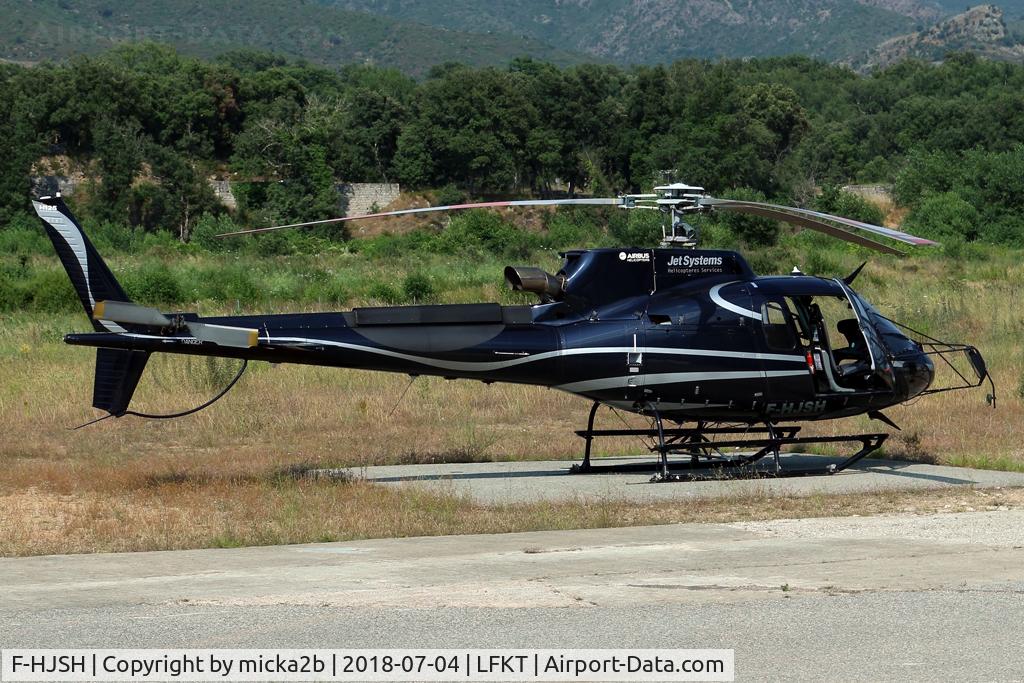 F-HJSH, 2019 Airbus Helicopters AS-350B-3 Ecureuil C/N 8183, Parked