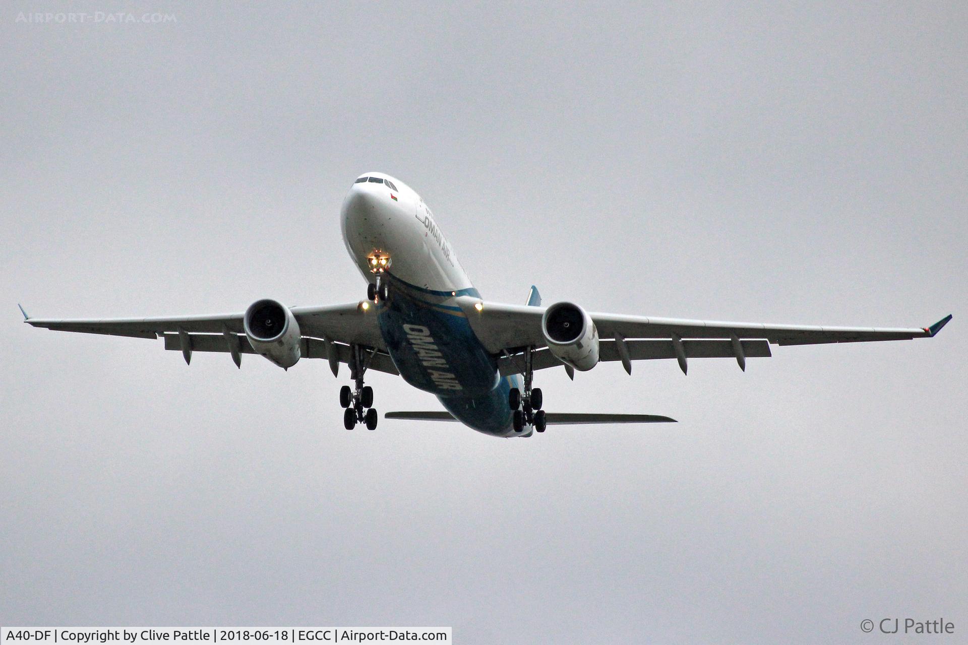 A40-DF, 2010 Airbus A330-243 C/N 1120, Oman Air Landing EGCC