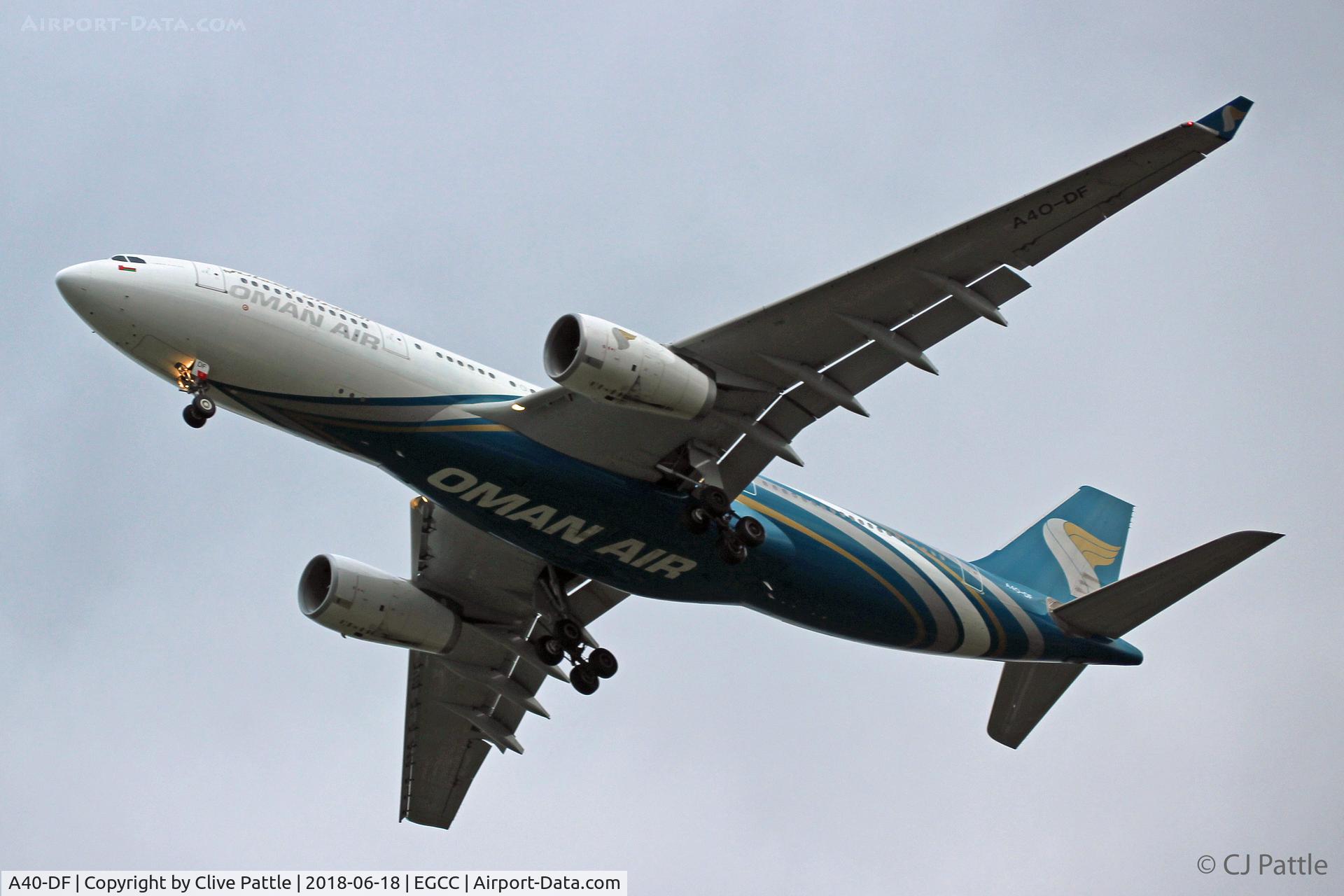 A40-DF, 2010 Airbus A330-243 C/N 1120, Oman Air Landing EGCC