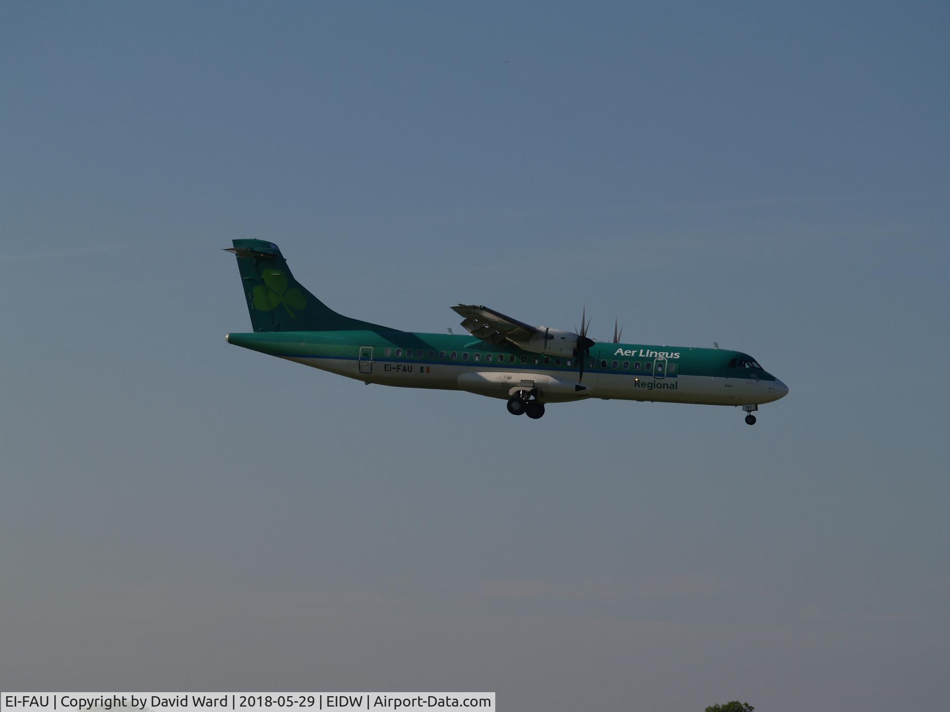 EI-FAU, 2013 ATR 72-600 (72-212A) C/N 1098, Landing Runway 10 at Dublin