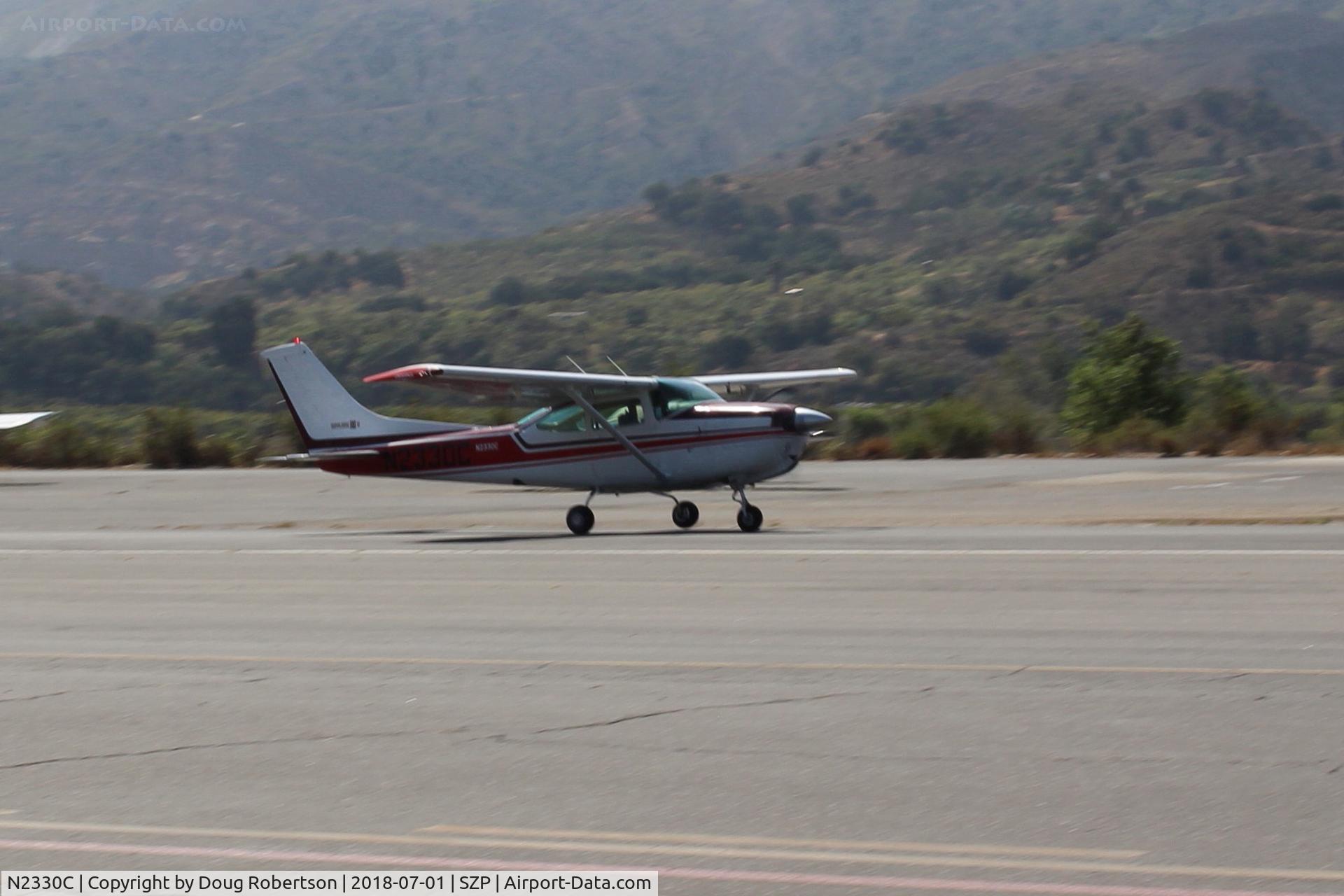N2330C, 1978 Cessna R182 Skylane RG C/N R18200151, 1978 Cessna 182 SKYLANE RGII, Lycoming 10-540-J3C5D 235 Hp, takeoff roll Rwy 22