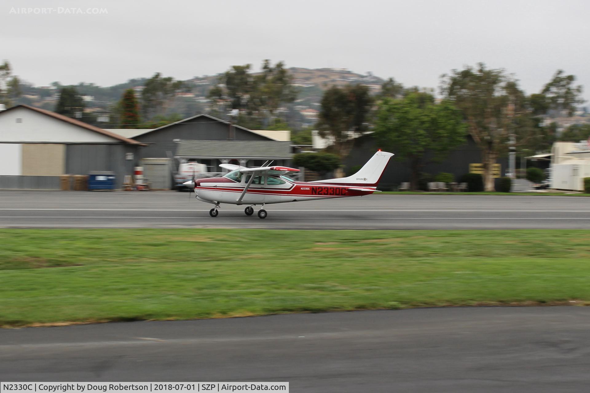N2330C, 1978 Cessna R182 Skylane RG C/N R18200151, 1978 Cessna 182 SKYLANE RGII, Lycoming IO-540-J3C5D 235 Hp, landing roll Rwy 22