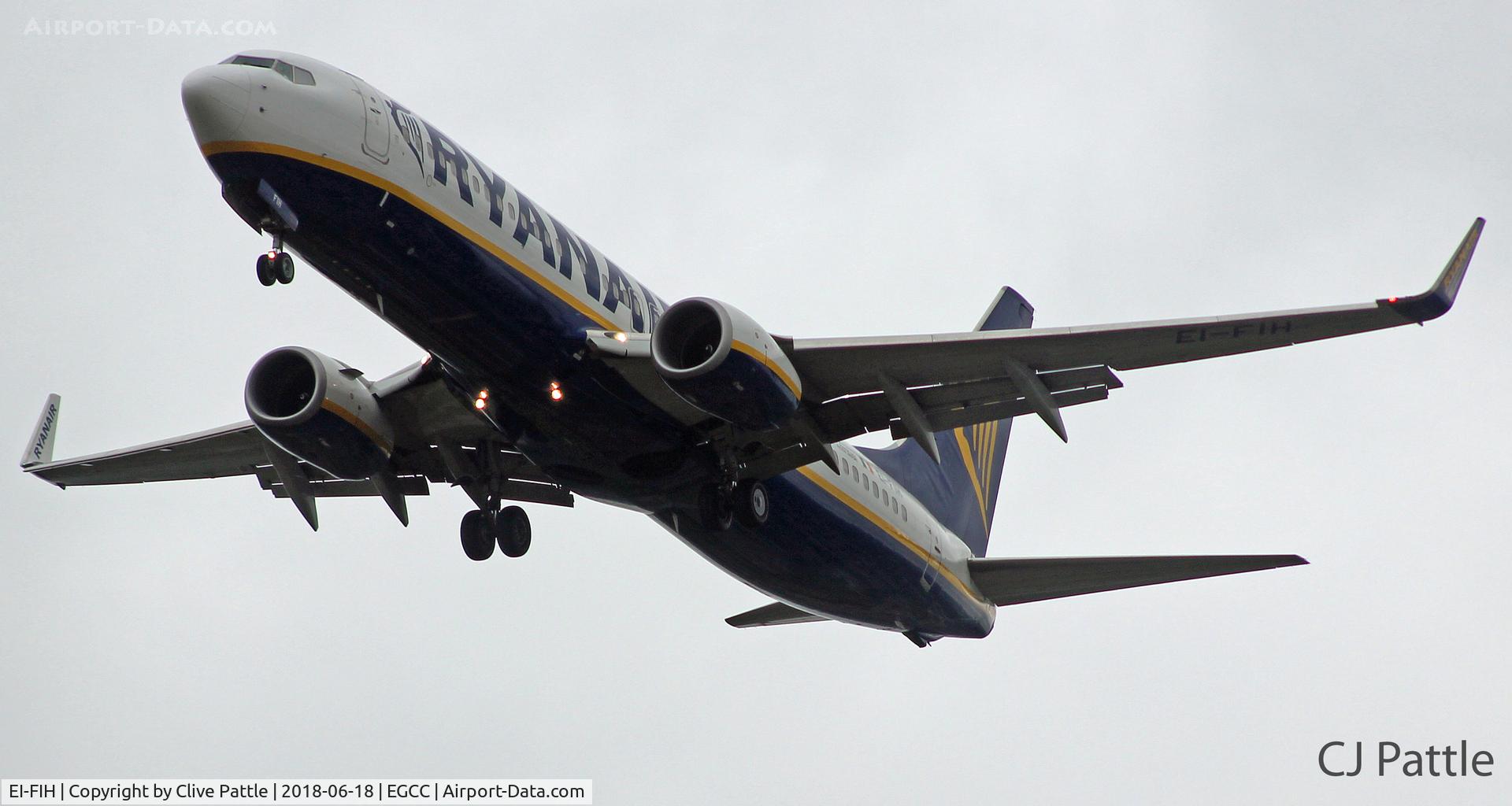 EI-FIH, 2015 Boeing 737-8AS C/N 44697, On finals to EGCC
