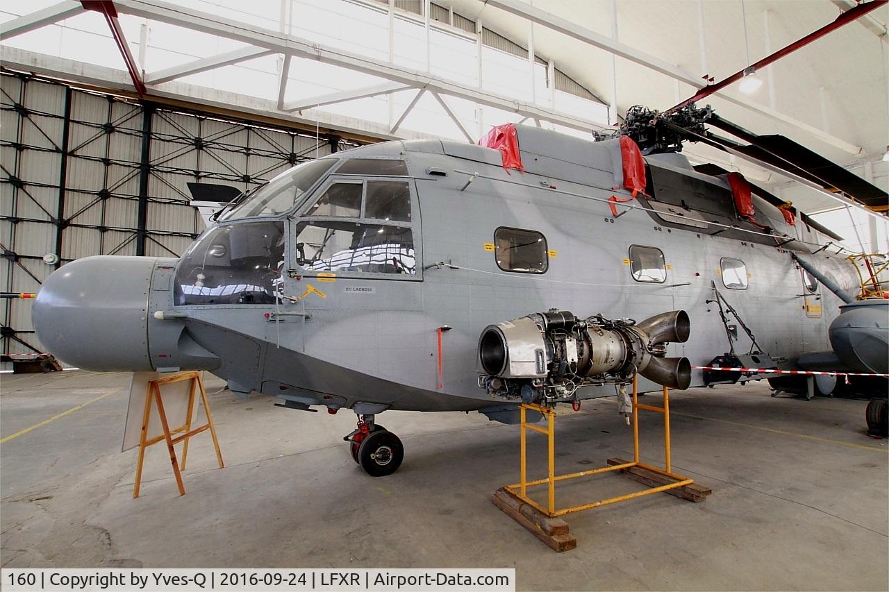 160, Aérospatiale SA-321G Super Frelon C/N 160, Aérospatiale SA-321G Super Frelon, Naval Aviation Museum, Rochefort-Soubise airport (LFXR)