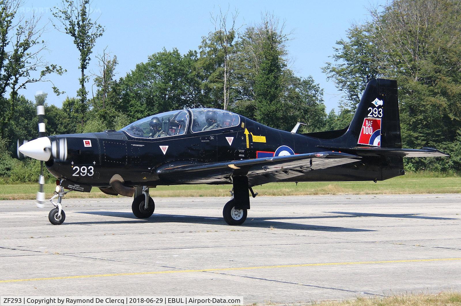 ZF293, 1991 Short S-312 Tucano T1 C/N S093/T64, Ursel Avia 2018.