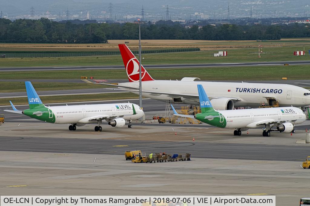 OE-LCN, 2015 Airbus A321-211 C/N 6454, Level (Anisec) Airbus A321