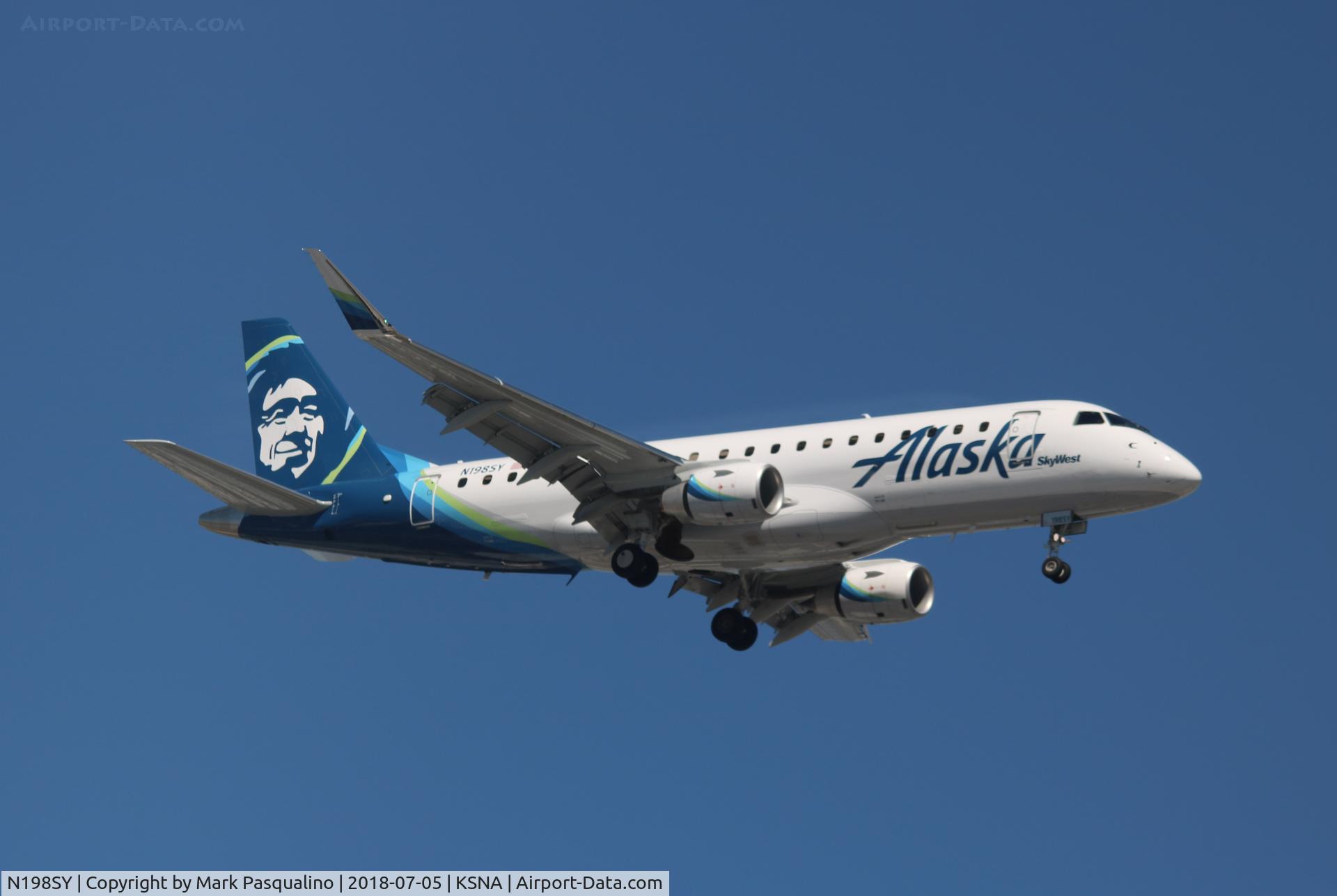 N198SY, 2018 Embraer 175LR (ERJ-170-200LR) C/N 17000724, ERJ 170-200 LR