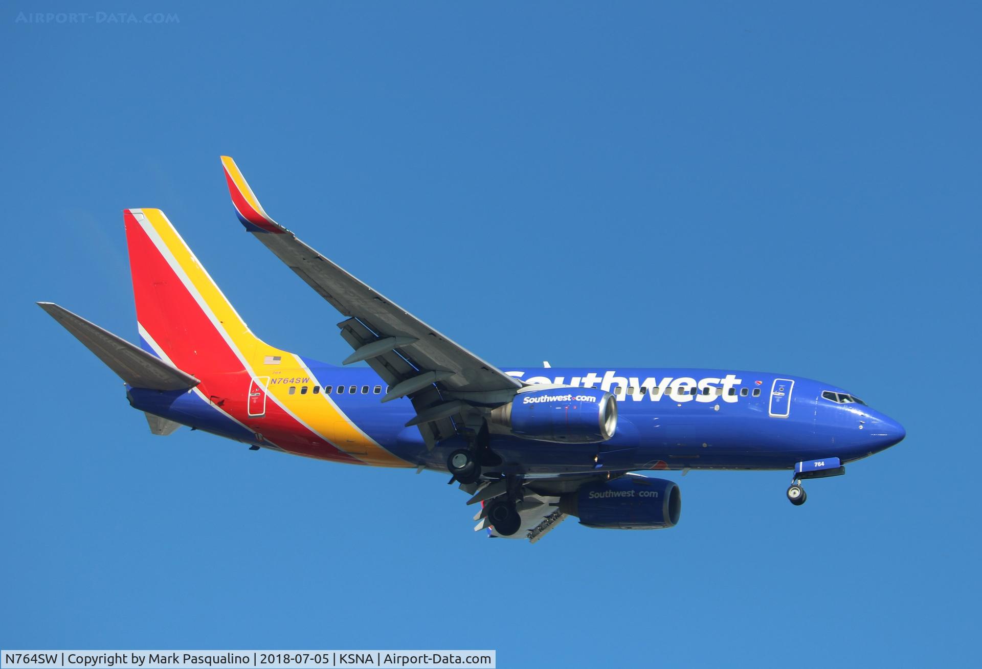 N764SW, 2000 Boeing 737-7H4 C/N 27878, Boeing 737-700