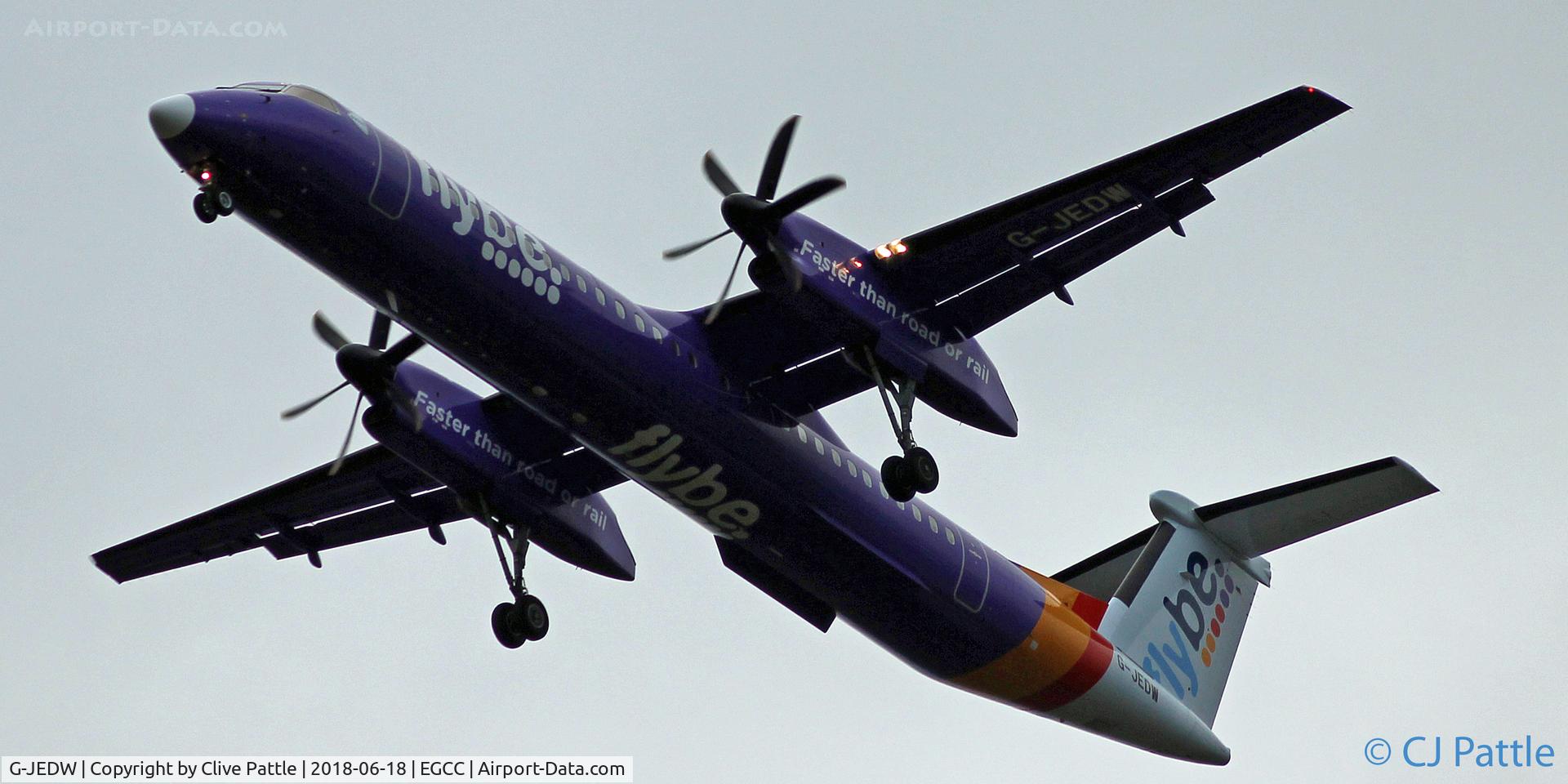 G-JEDW, 2004 De Havilland Canada DHC-8-402Q Dash 8 C/N 4093, Evening landing at Manchester EGCC