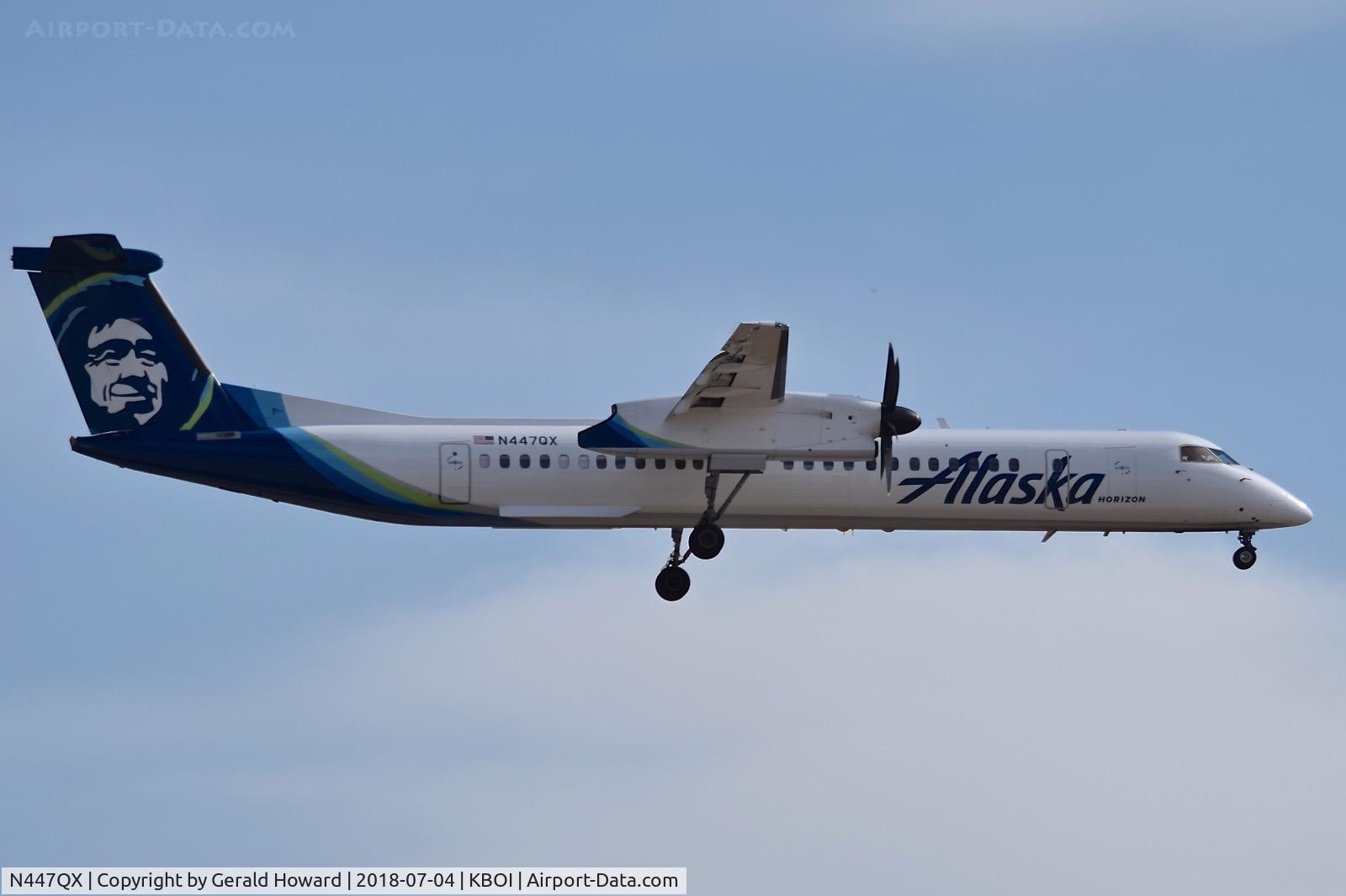 N447QX, 2011 Bombardier DHC-8-402 Dash 8 C/N 4364, Landing RWY 10R.