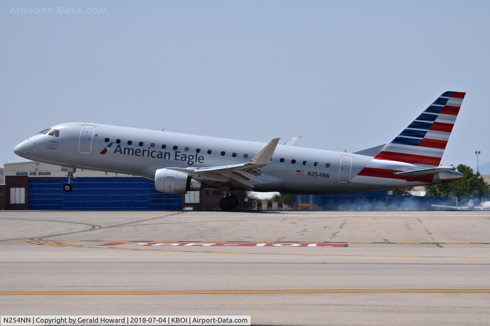 N254NN, 2017 Embraer 175LR (ERJ-170-200LR) C/N 17000650, Touch down on RWY 10L.