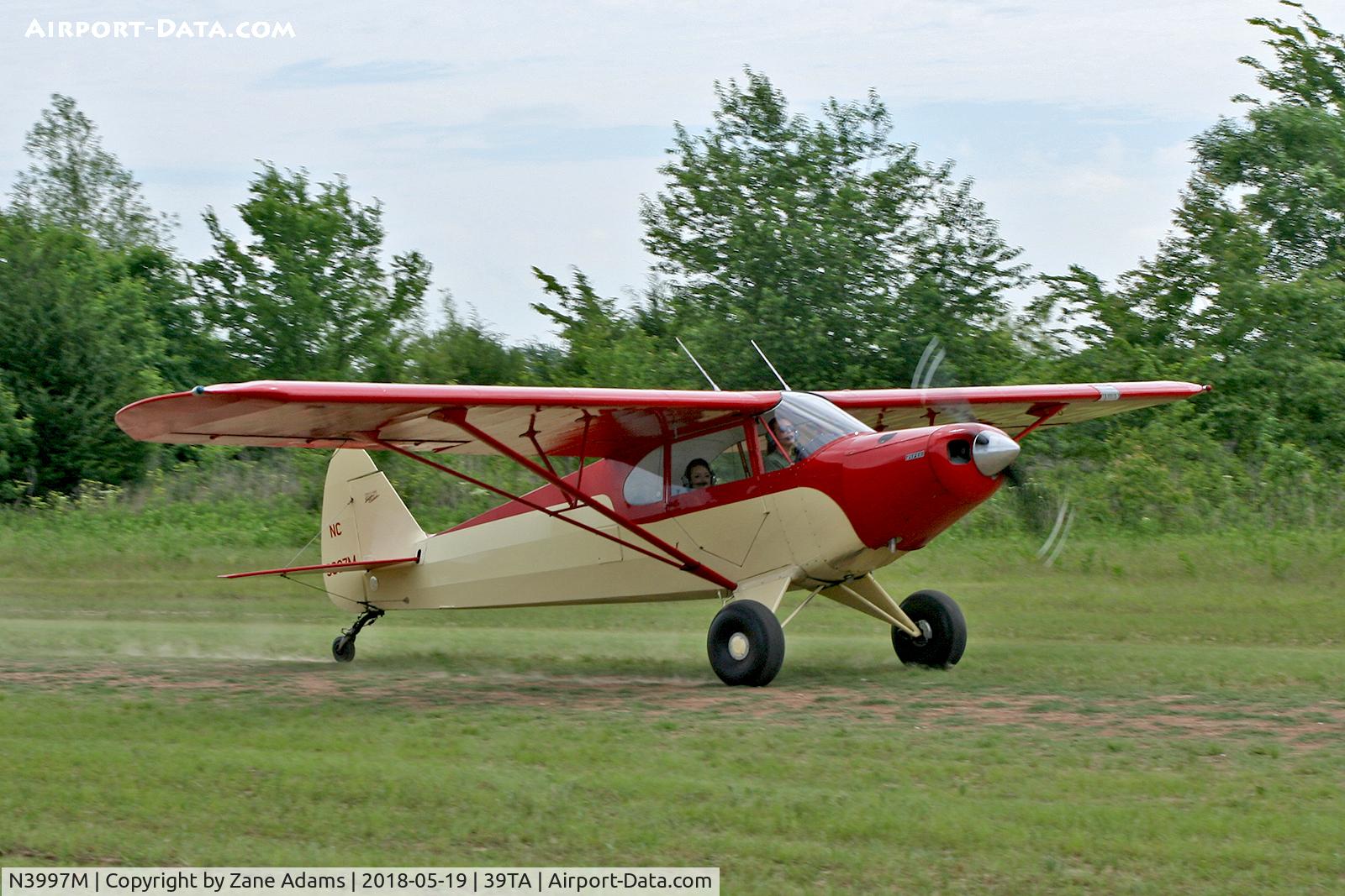 N3997M, 1947 Piper PA-12 Super Cruiser C/N 12-2876, At the 2018 Flying Tigers fly-in - Paris, TX