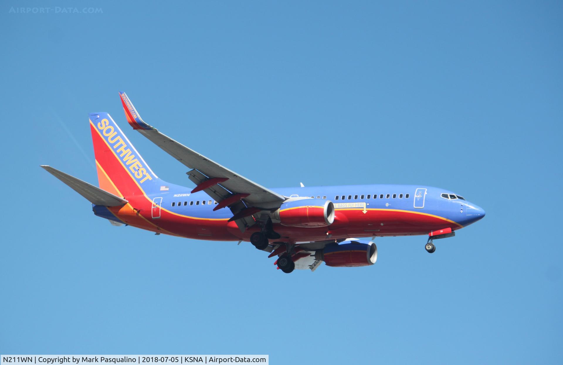 N211WN, 2005 Boeing 737-7H4 C/N 34163, Boeing 737-700