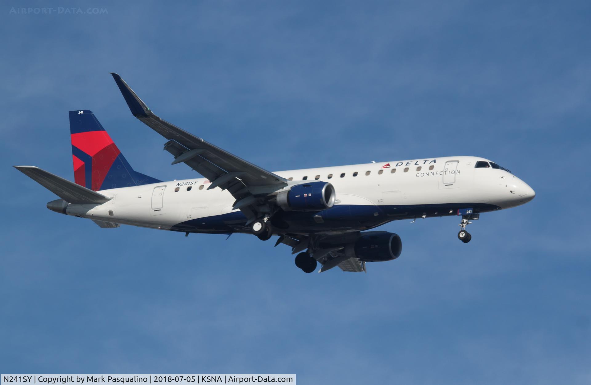 N241SY, 2016 Embraer 175LR (ERJ-170-200LR) C/N 17000585, ERJ 170-200 LR