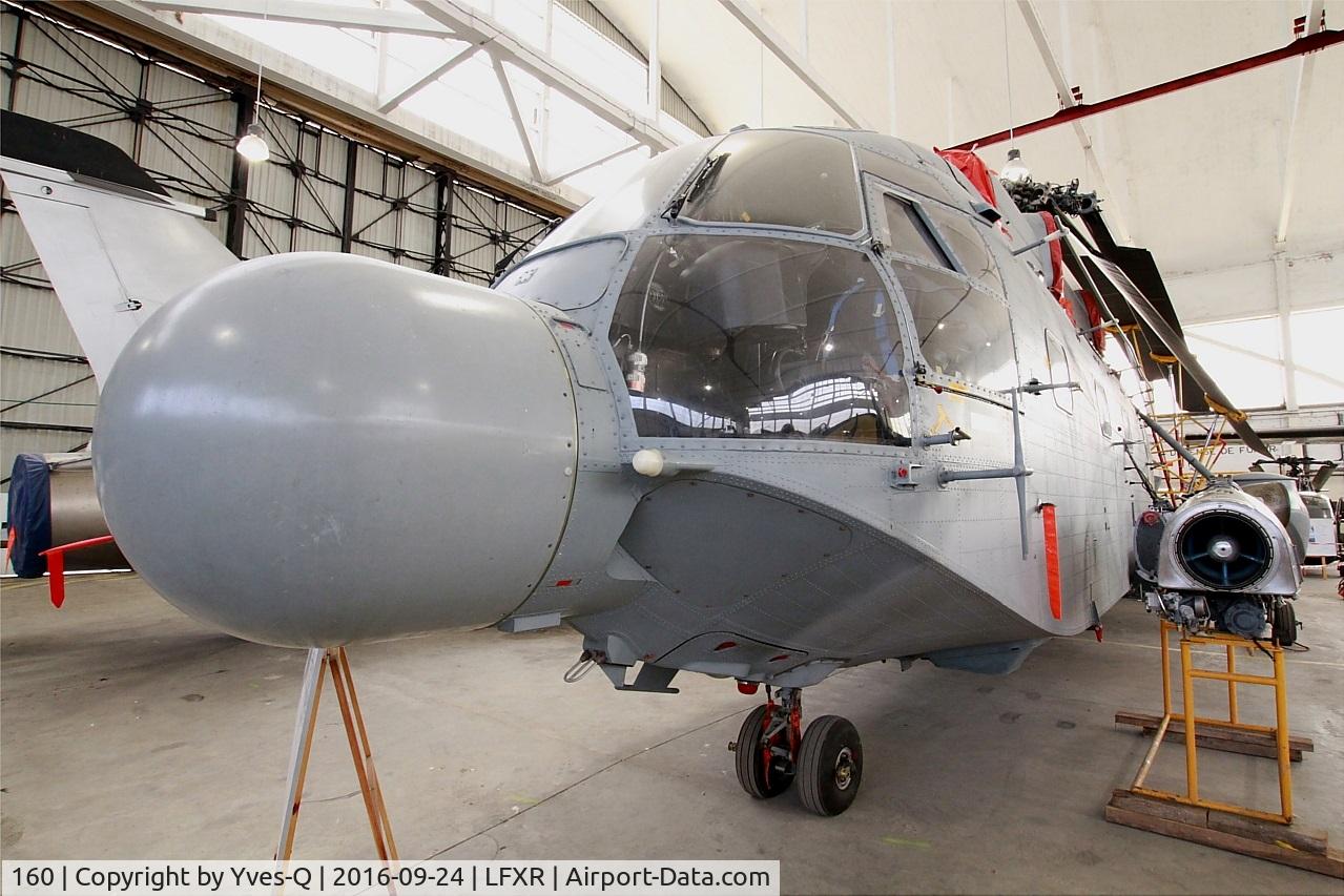 160, Aérospatiale SA-321G Super Frelon C/N 160, Aérospatiale SA-321G Super Frelon, Naval Aviation Museum, Rochefort-Soubise airport (LFXR)