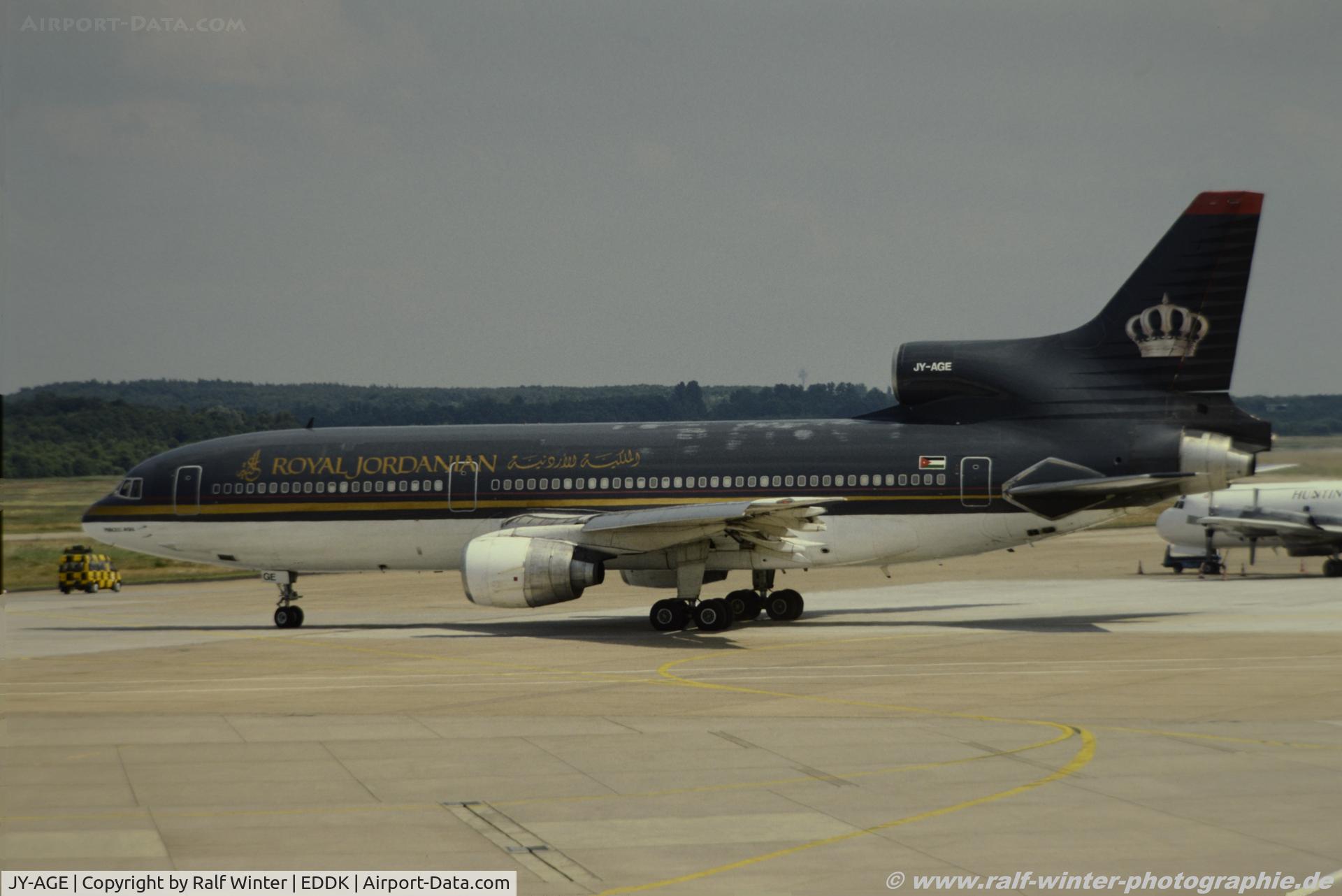 JY-AGE, 1982 Lockheed L-1011-385-3 TriStar 500 C/N 293A-1238, Lockheed L-1011-385-3 TriStar 500 - RJ RJA Royal Jordanien 'Princess Aysha' - 293A-1238 - JY-AGE - 06.1993 - CGN