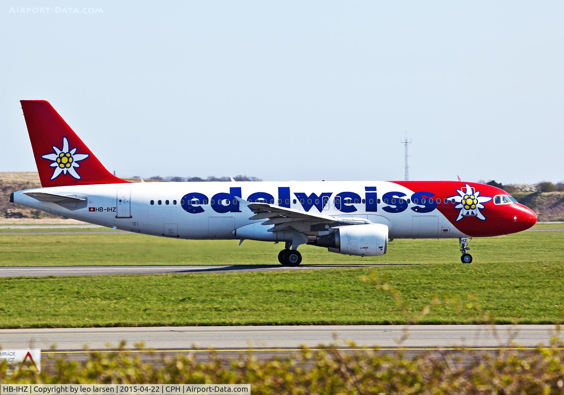 HB-IHZ, 1999 Airbus A320-214 C/N 1026, Copenhagen 22.4.2015