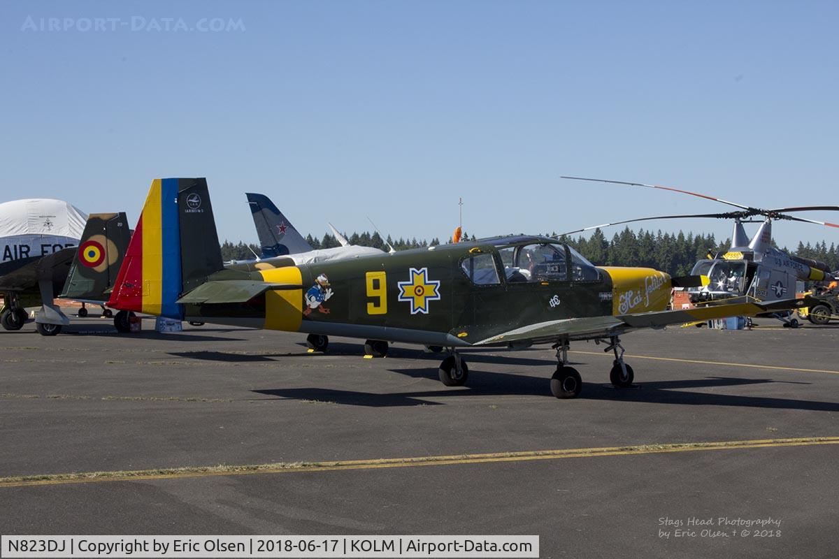 N823DJ, 1975 IAR IAR-823 C/N 05, IAR-823 at Olympic Air museum during an airshow.