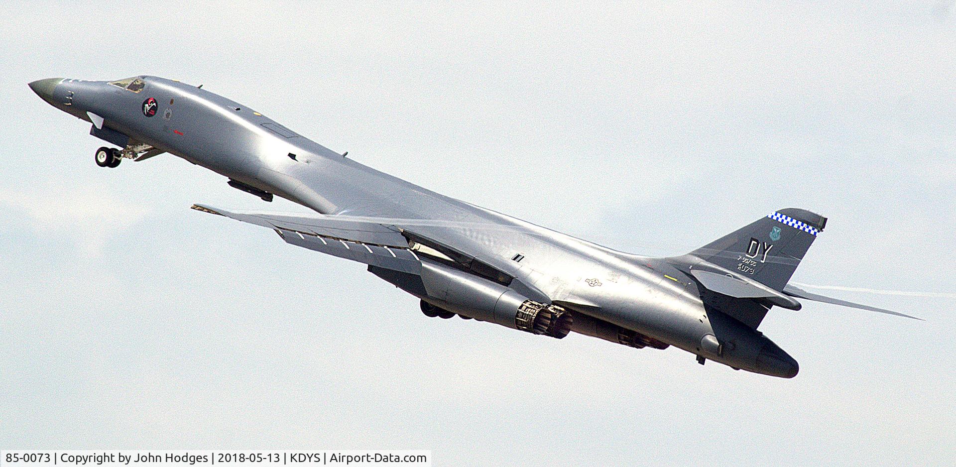 85-0073, 1985 Rockwell B-1B Lancer C/N 33, Dark Knight with some vortices on takeoff