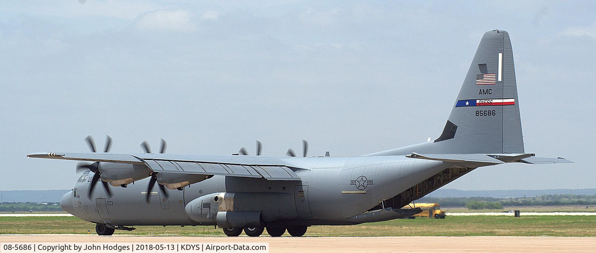 08-5686, 2008 Lockheed C-130J-30 Super Hercules C/N 382-5686, Taxiing back to the flightline