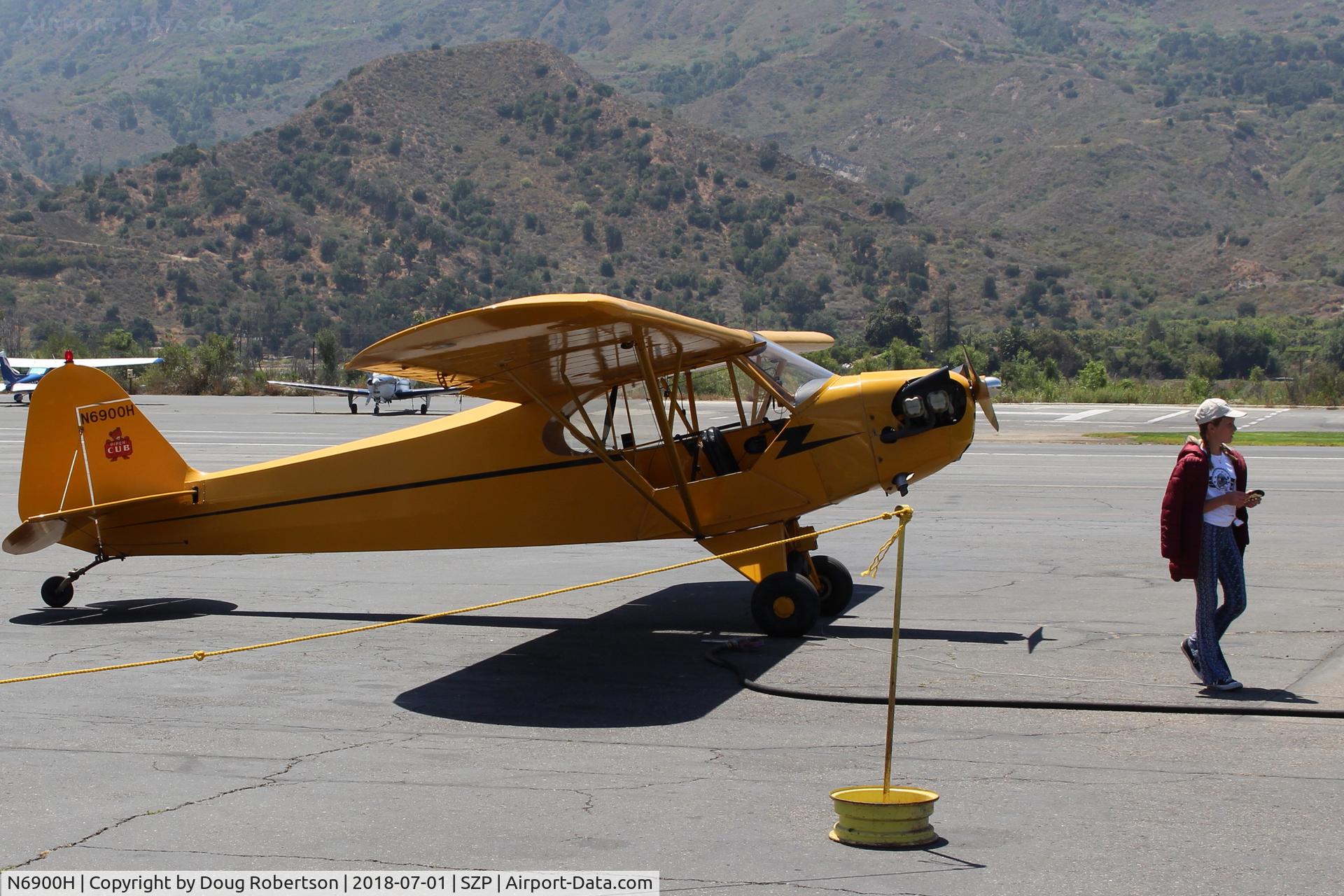 N6900H, 1946 Piper J3C-65 Cub Cub C/N 20129, 1946 Piper J3C-65 CUB, Lycoming O-290 135 Hp big upgrade by STC, at Fuel Dock
