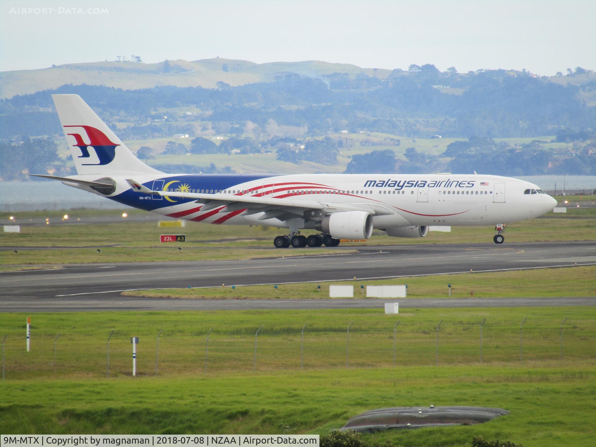 9M-MTX, 2008 Airbus A330-223 C/N 0911, off to park