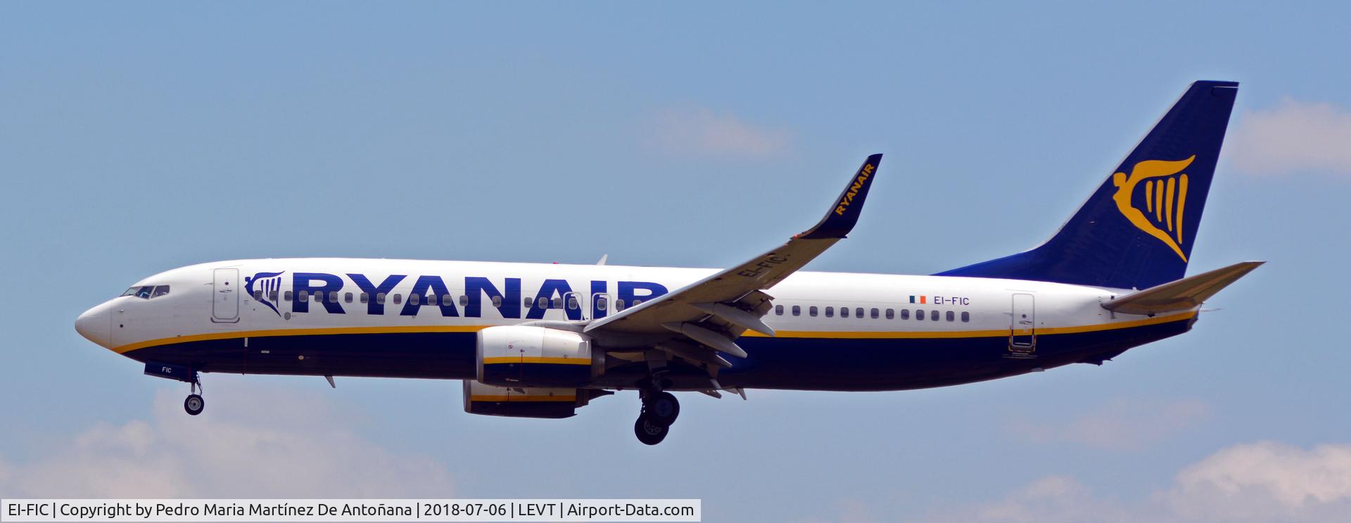 EI-FIC, 2015 Boeing 737-8AS C/N 44693, Foronda - Vitoria-Gasteiz - Euskadi - España