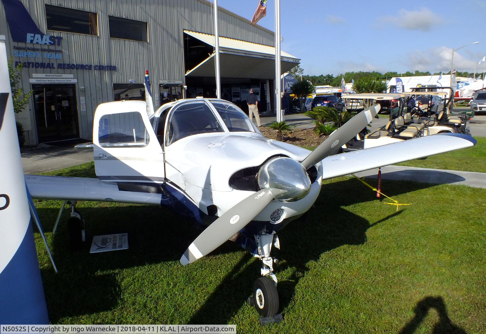 N5052S, 1970 Piper PA-28R-200 C/N 28R-35805, Piper PA-28R-200 Arrow at 2018 Sun 'n Fun, Lakeland FL