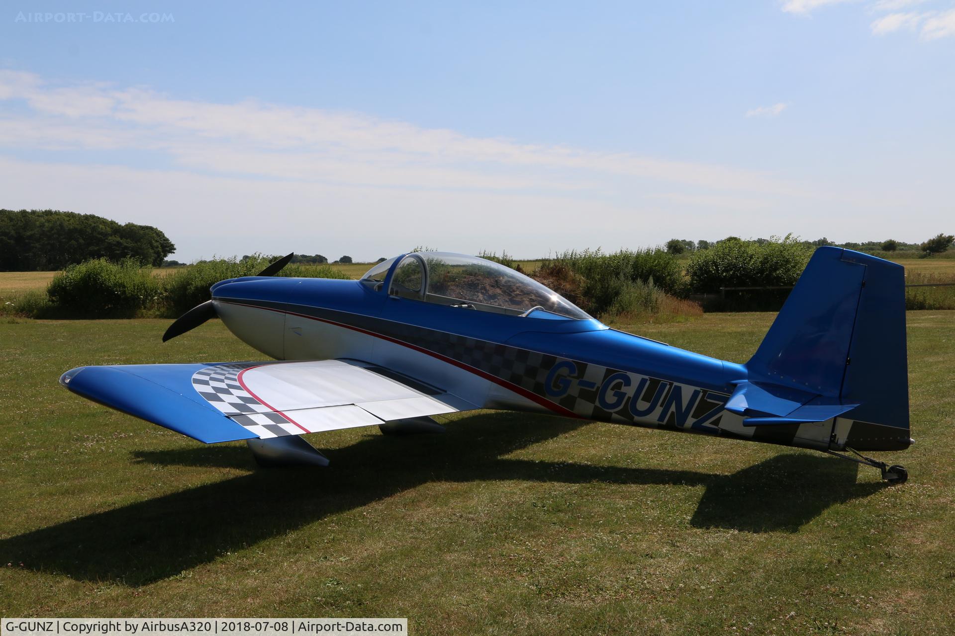 G-GUNZ, 2009 Vans RV-8 C/N PFA 303-14475, Parked at Northreps