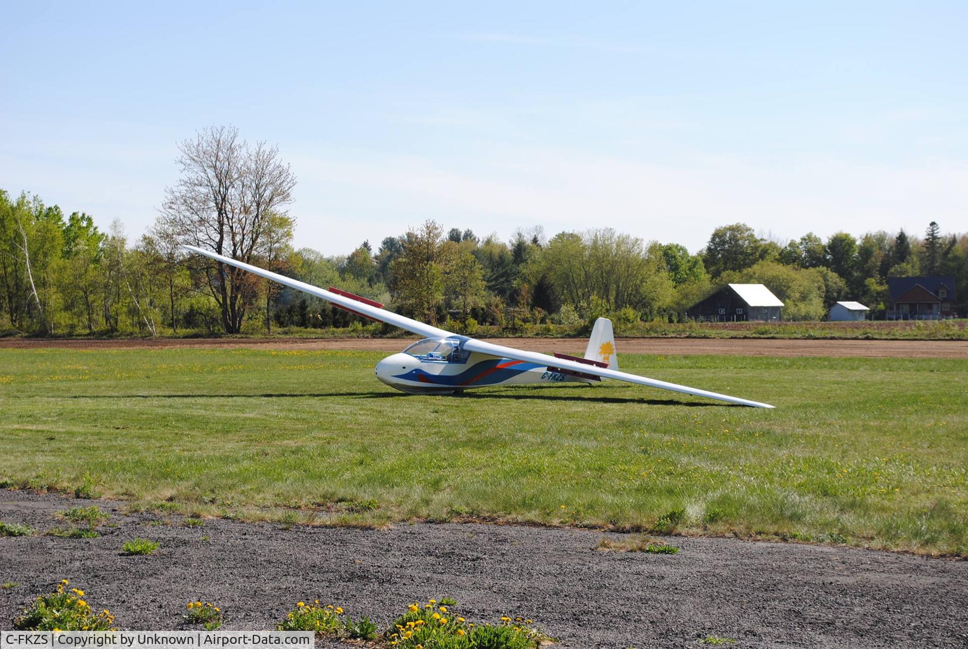 C-FKZS, 1966 Schleicher Ka-7 Rhonadler C/N 7255, Unknown