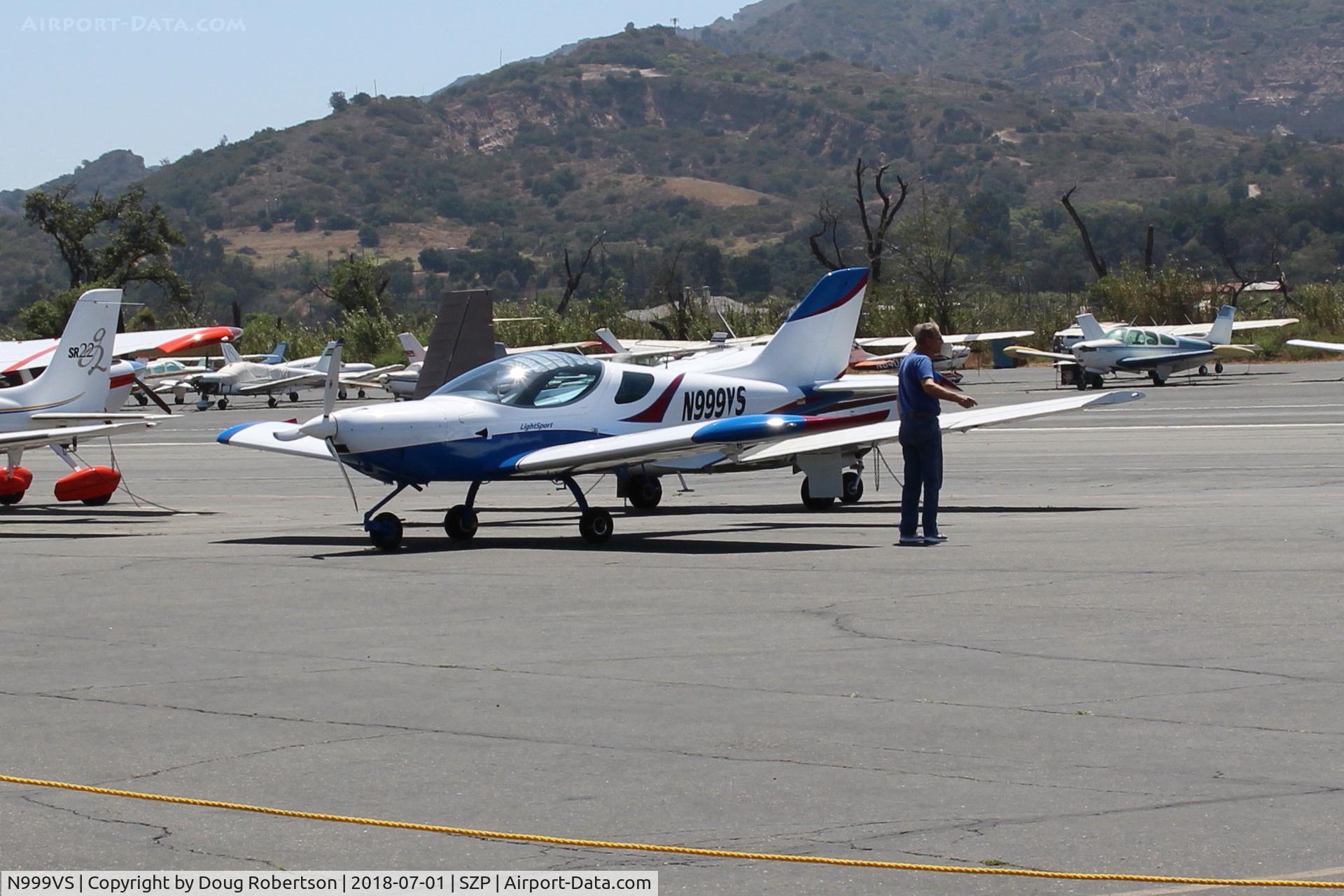 N999VS, 2008 CZAW SportCruiser C/N 08SC242, 2008 CZAW CSA SPORTCRUISER, S-LSA, Rotax 912 100 Hp, on Transient Ramp